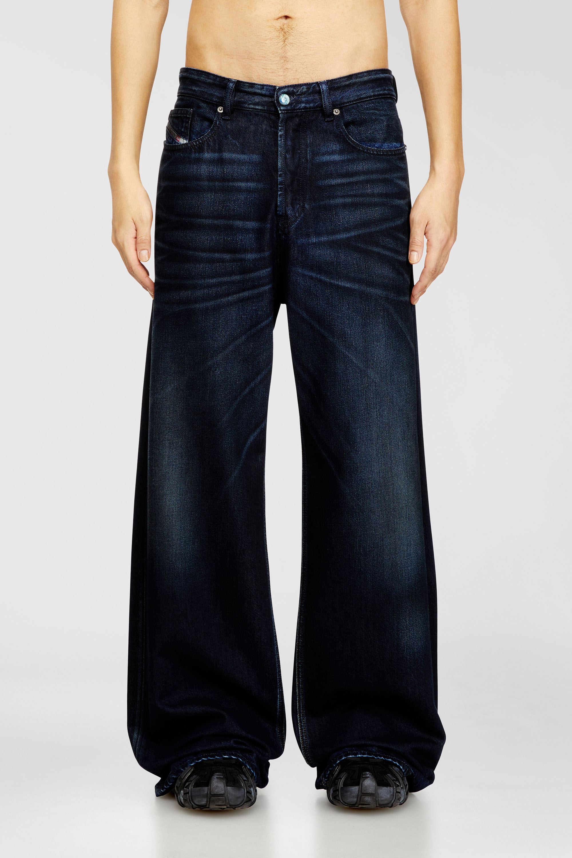 Diesel - Man's Relaxed Jeans D-Rise 09N21, Dark Blue - 2