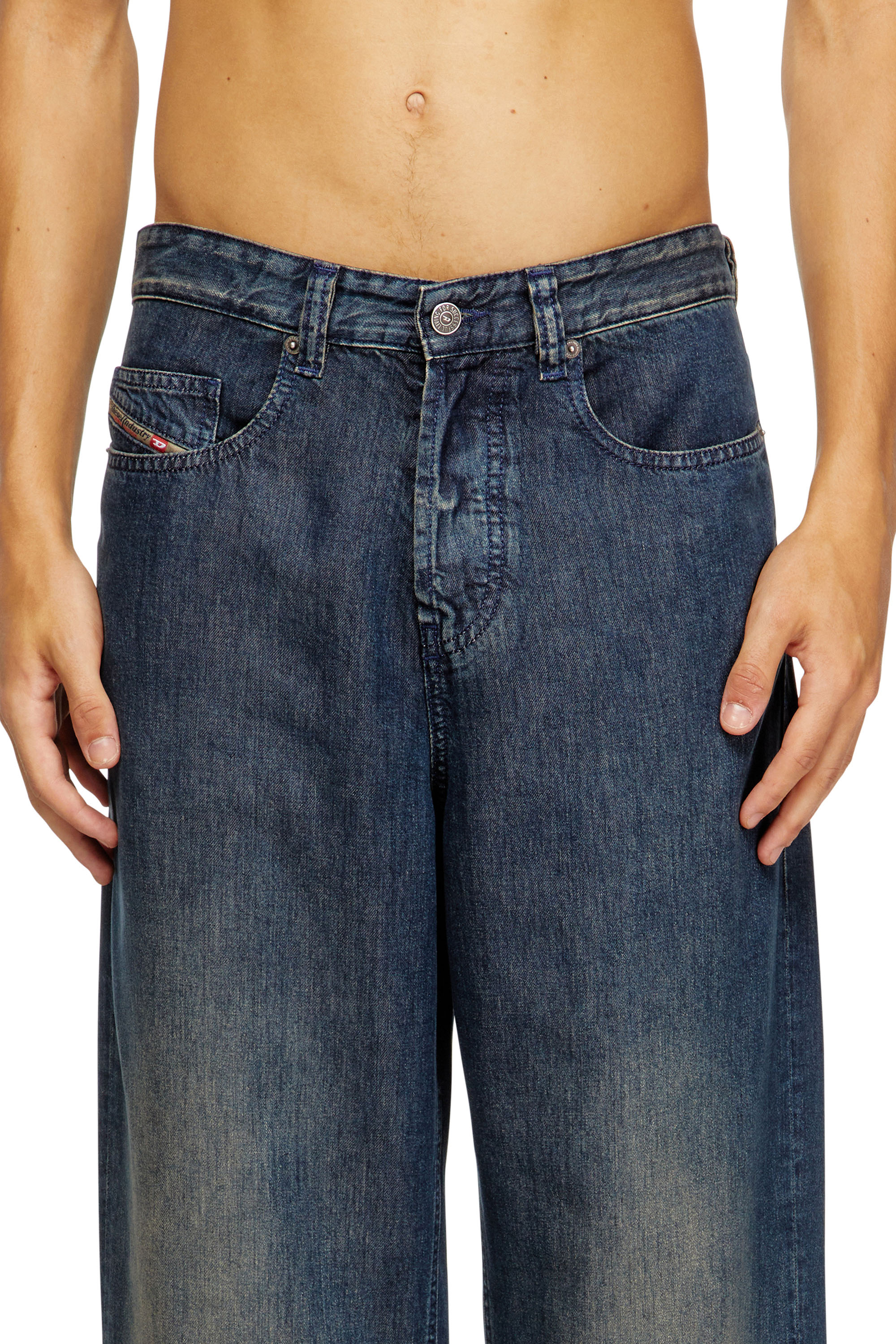 Diesel - Man's Relaxed Jeans 2001 D-Macro 068TD, Dark Blue - 4