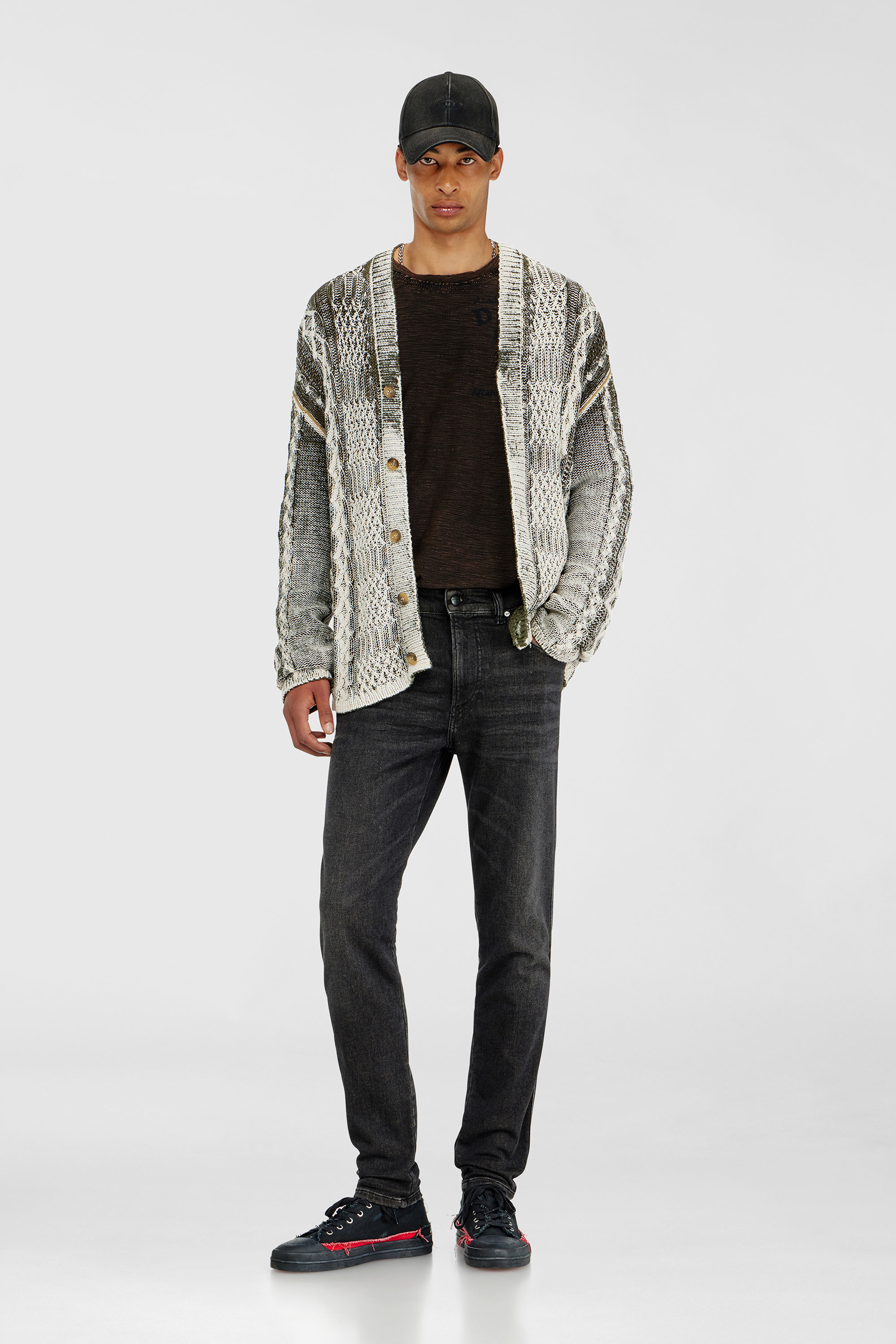 Slim 2062 D-Strukt Joggjeans&reg; 09P92