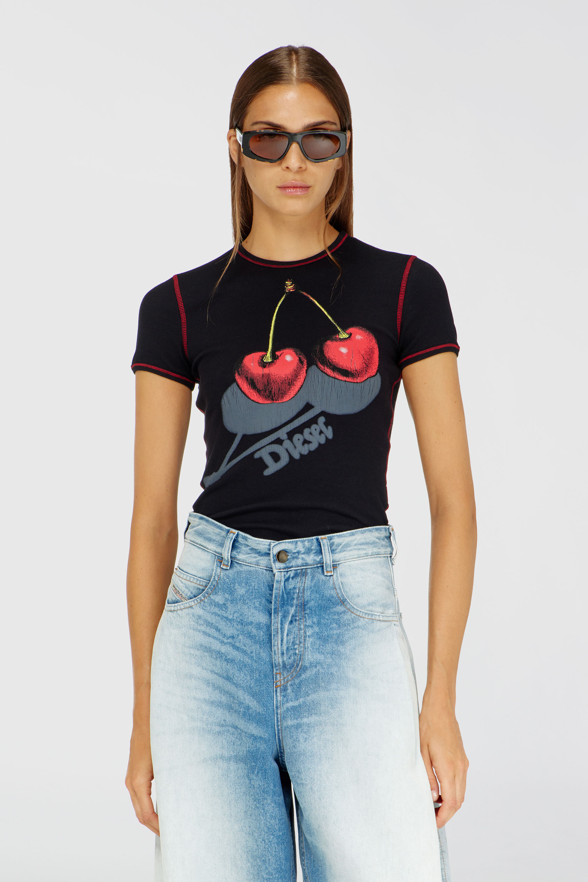 Diesel - SV-T-ELE-CHER, T-shirt en coton slim avec imprim&eacute; cerise Femme in Noir - 3