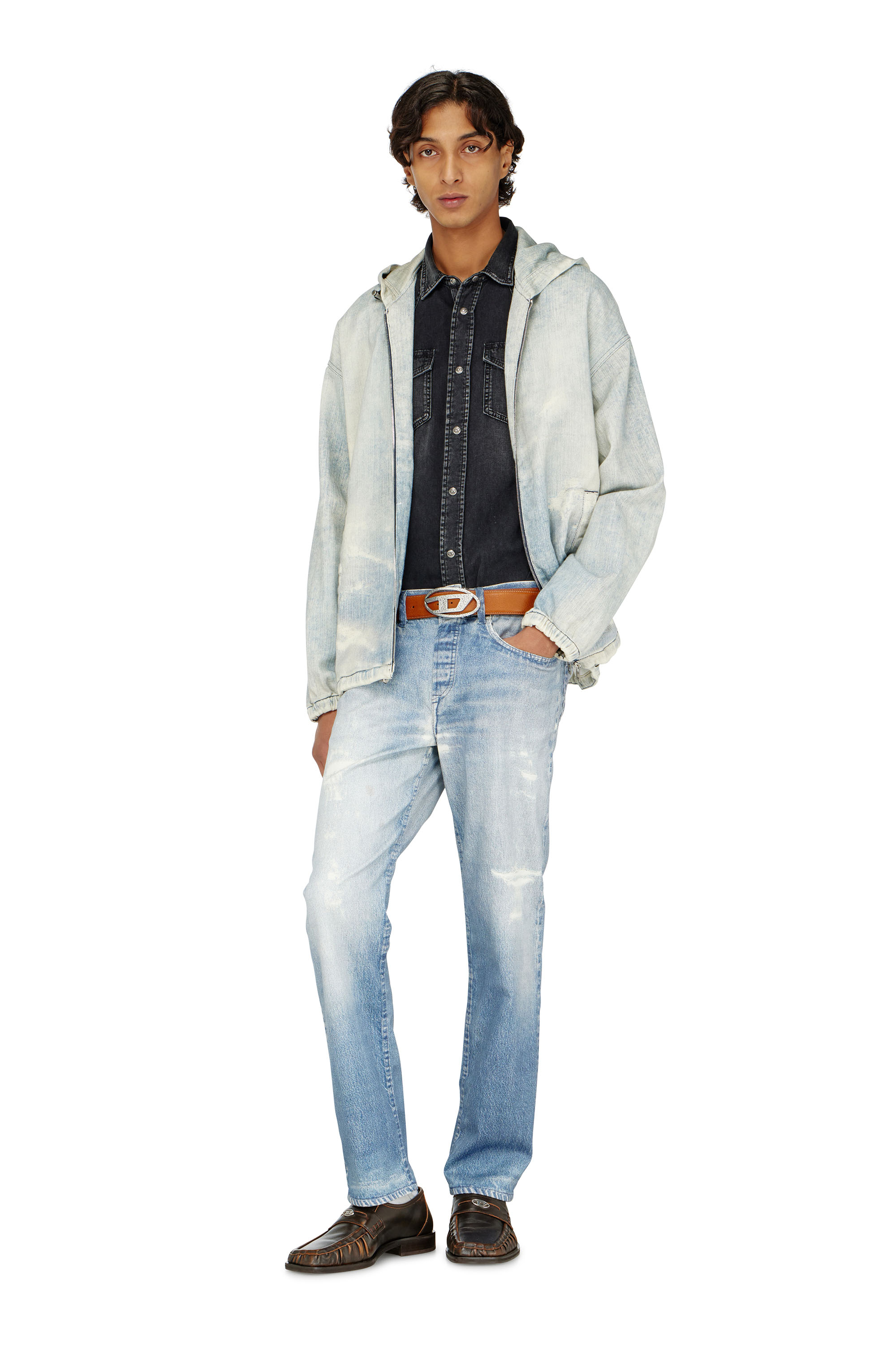 Diesel - D-WYNNY JOGG, Hooded JoggJeans veste effet trompe-l&rsquo;&oelig;il Homme in Bleu - 1