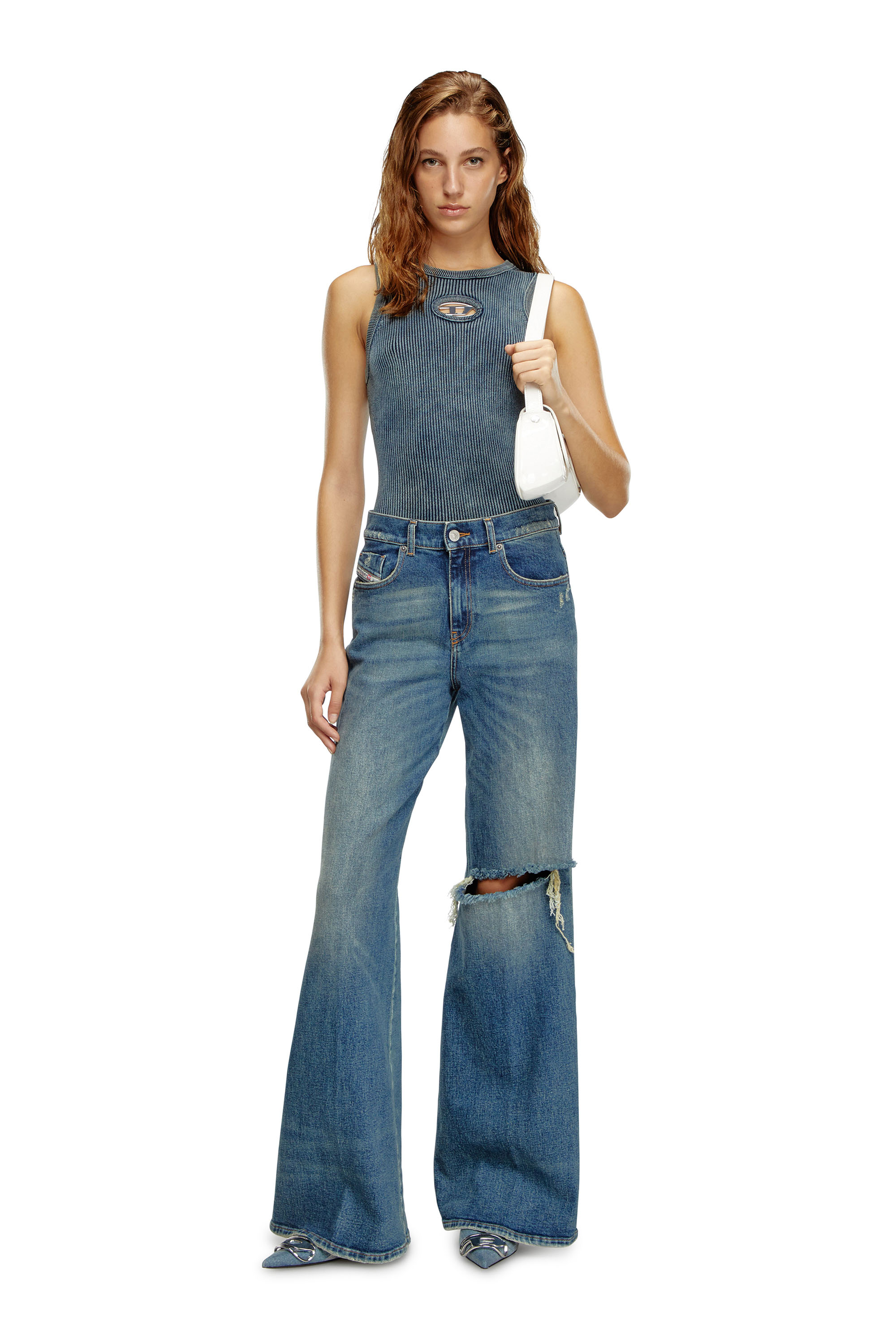 Diesel - Flare Jeans 1978 D-Akemi 007M5 Femme, Bleu moyen - Image 4