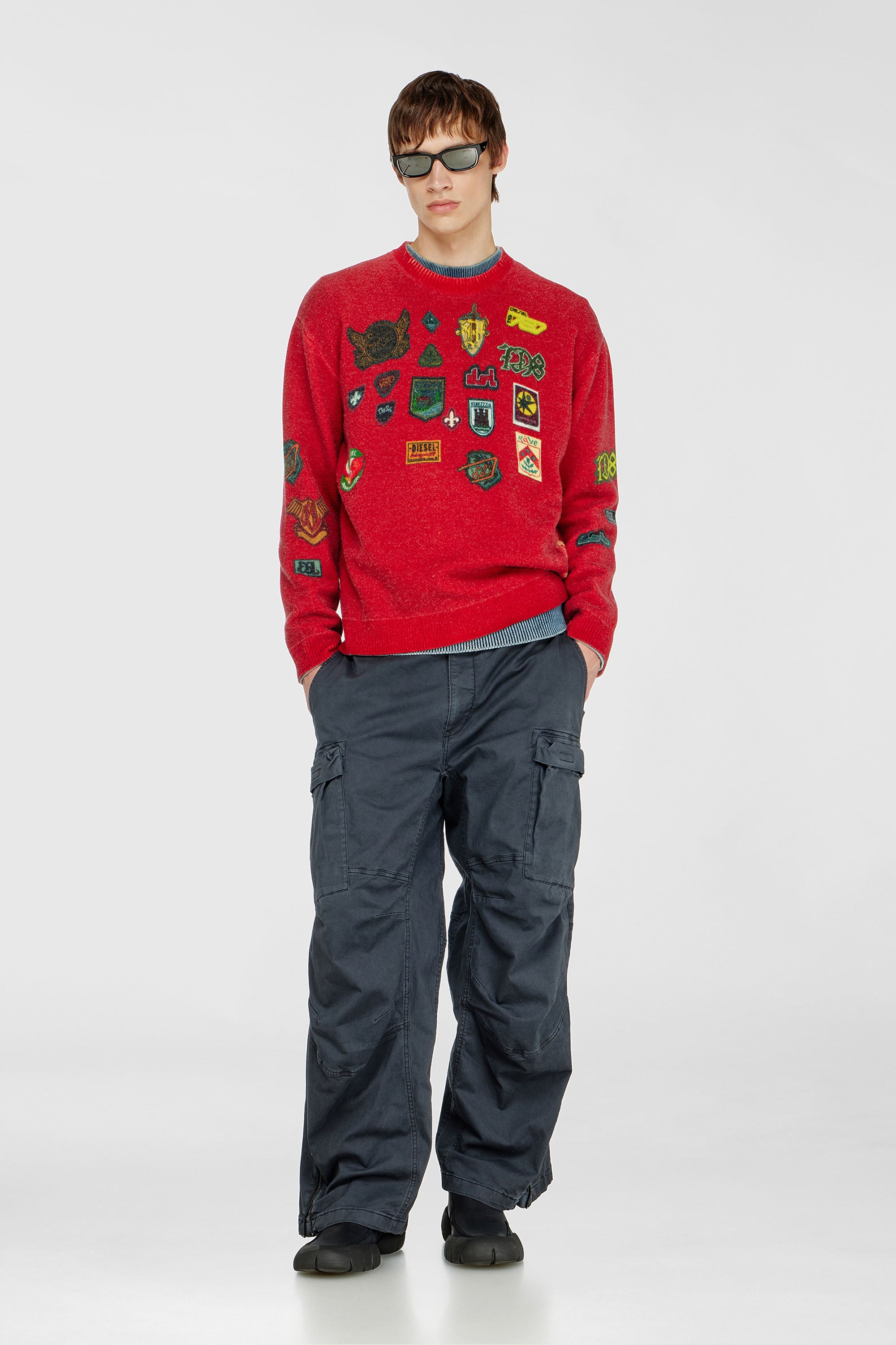 Diesel - K-PATCY, Pull en laine avec patchs imprim&eacute;s Homme in Rouge - 2