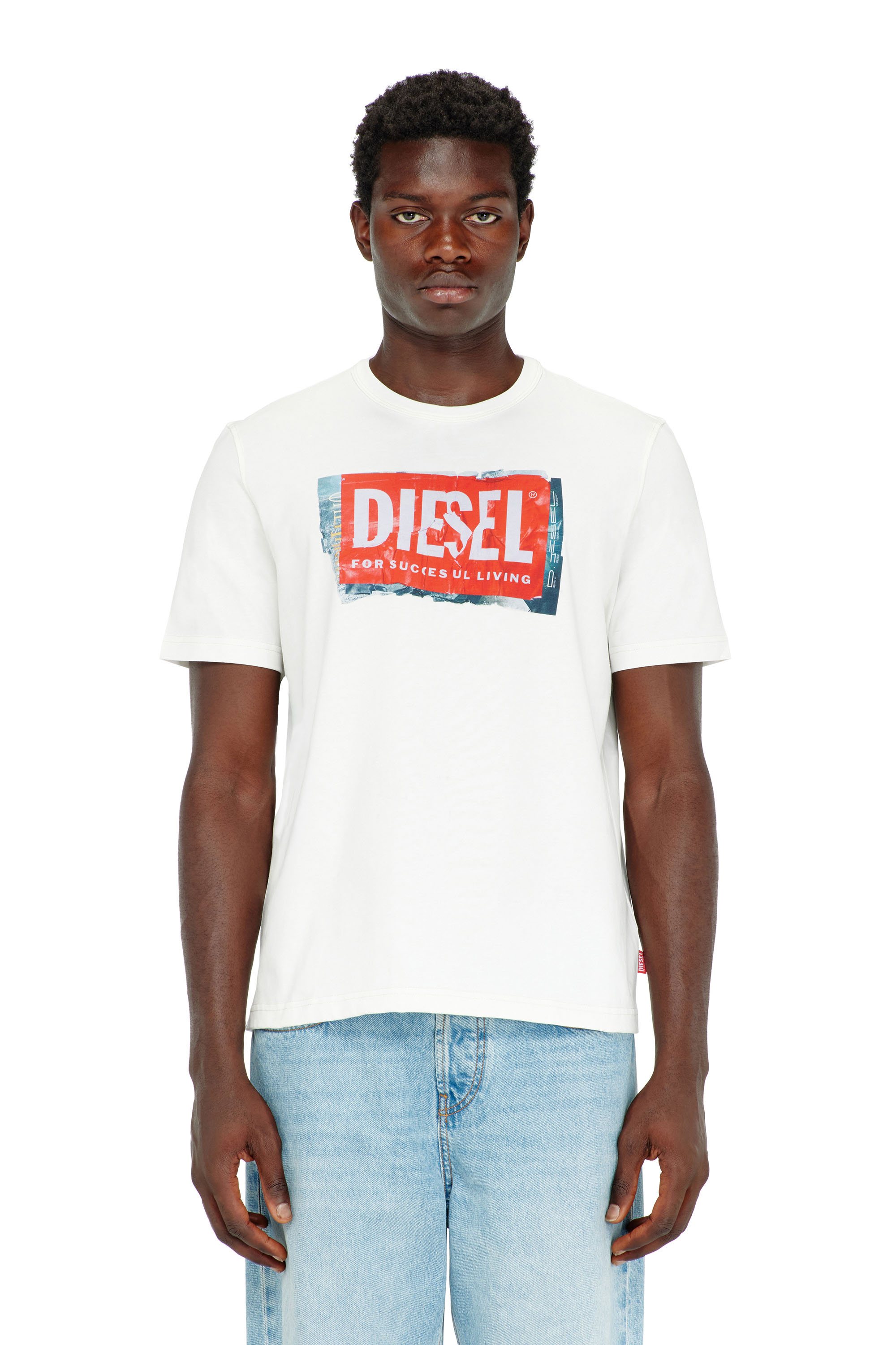 Diesel - T-ADJUST-Q6, T-shirt avec logo effet froiss&eacute; Homme in Blanc - 3