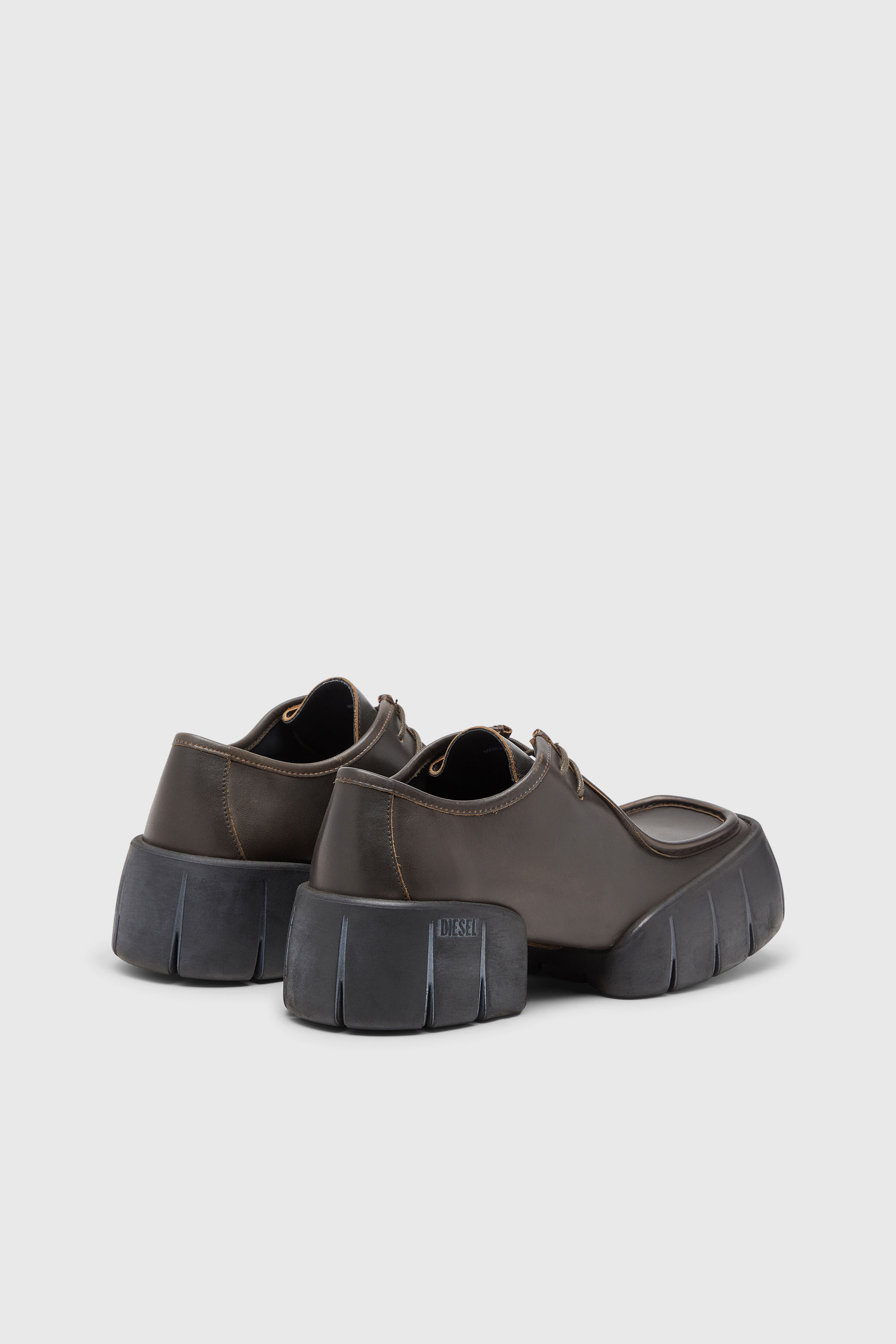 Diesel - D-TEX WB, D-Tex-Chaussures style mocassin en cuir bross&eacute; Homme in Marron - 3