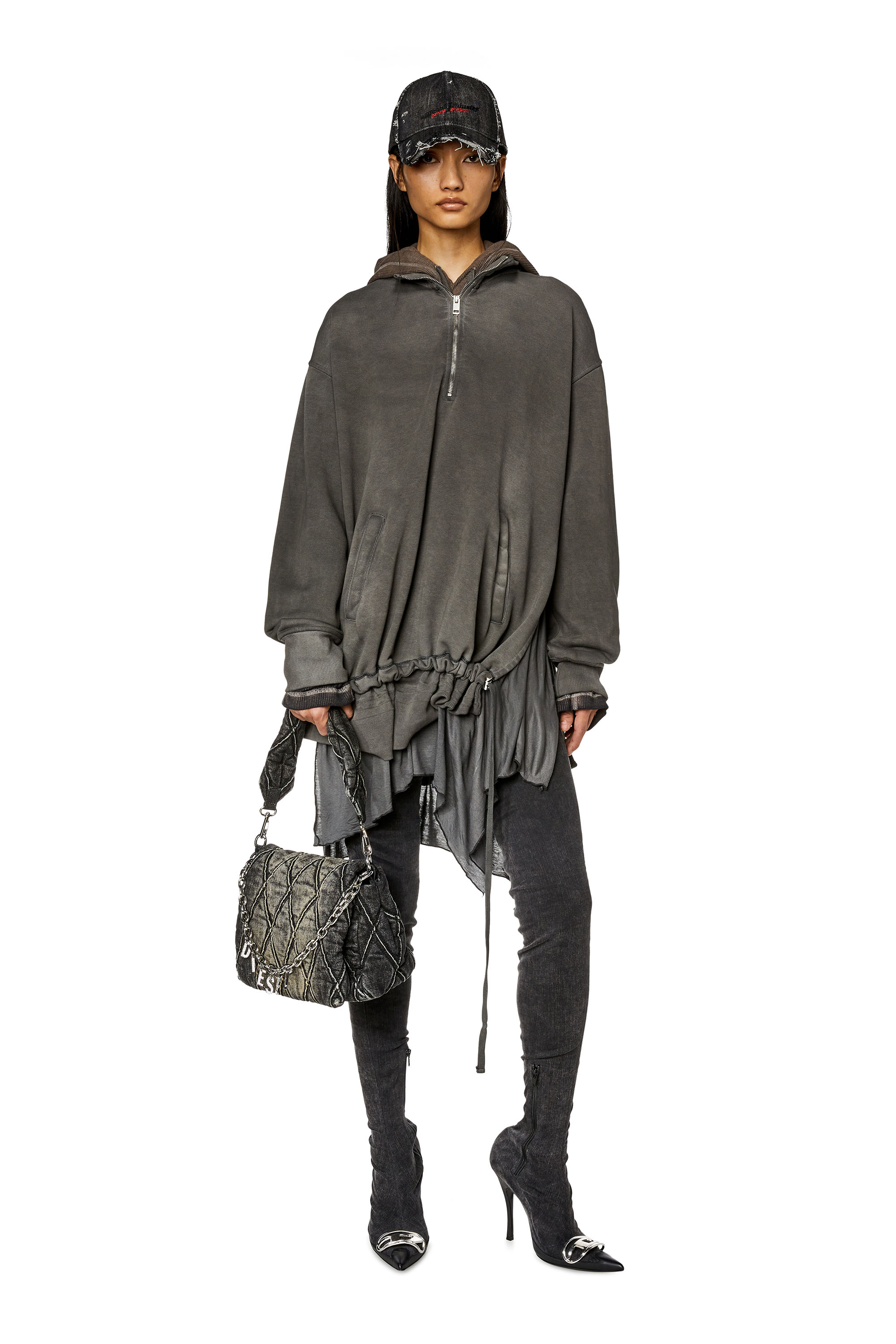 Diesel - CHARM-D SHOULDER M, Charm-D M-Sac à bandoulière en denim matelassé Femme in Noir - 6