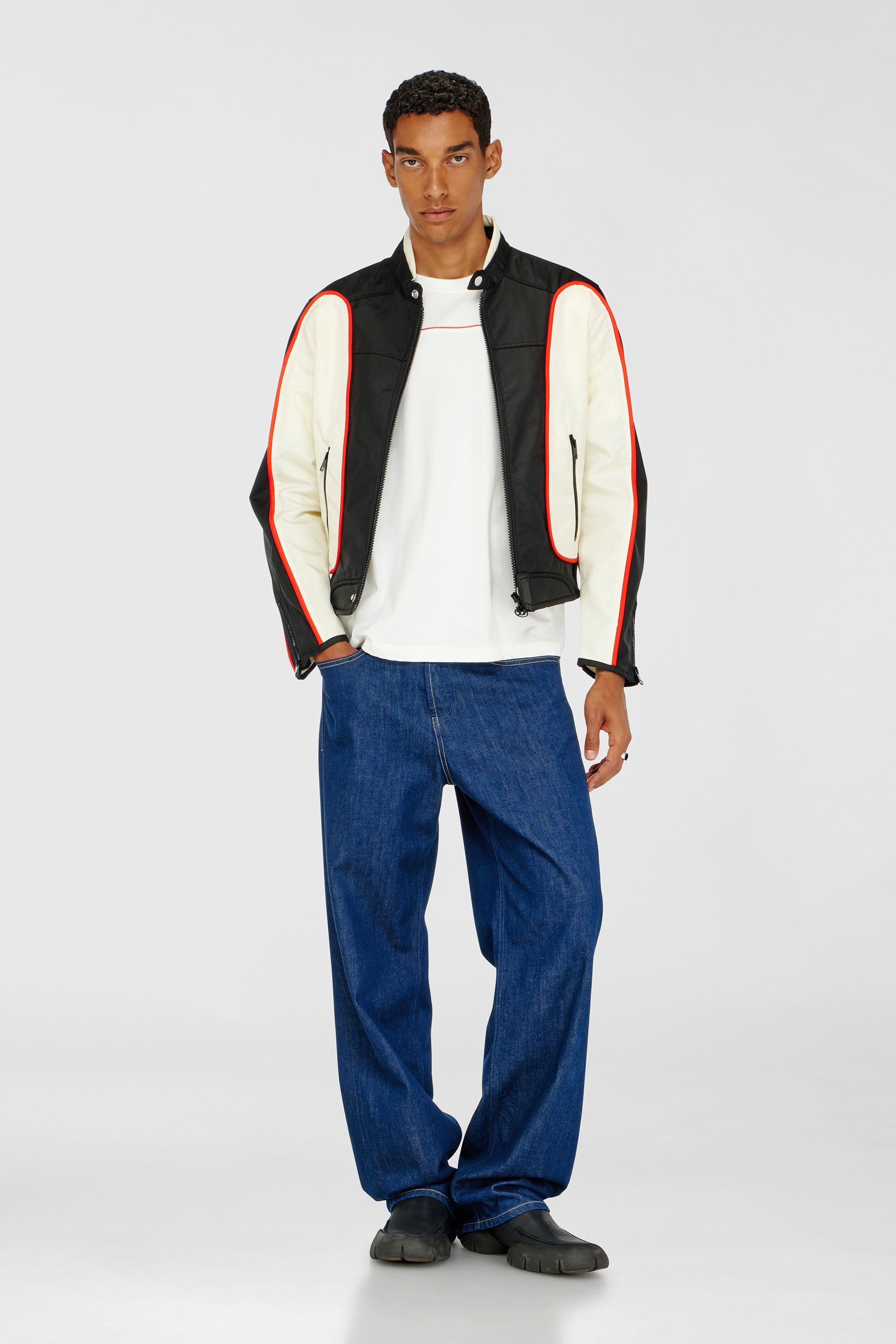 Diesel - T-NORM-PIPING, T-shirt avec passepoil contrastant Homme in Blanc - 2