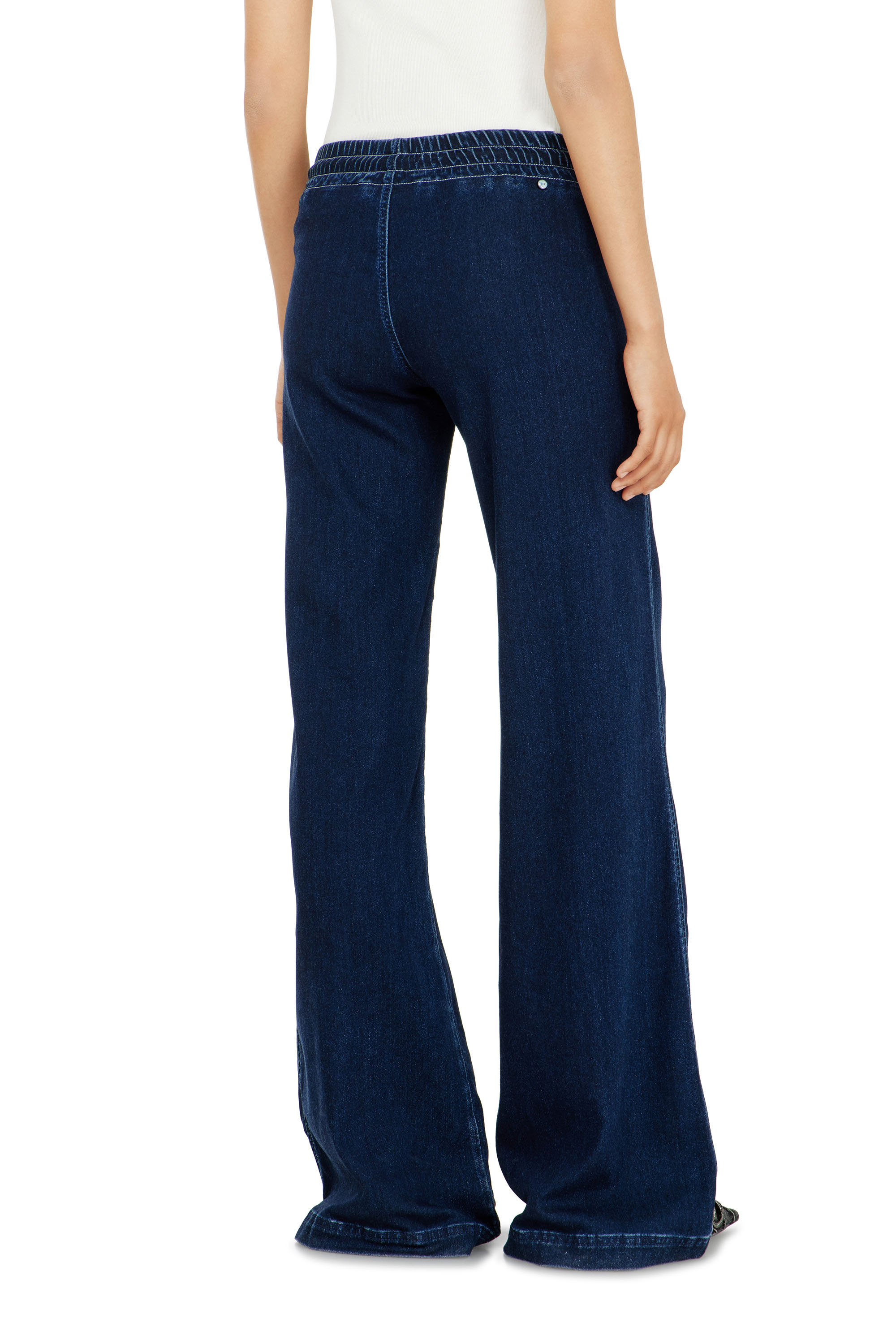 Diesel - Relaxed 2078 D-Ainty Joggjeans&reg; 09P96 Femme, Bleu Fonc&eacute; - Image 3