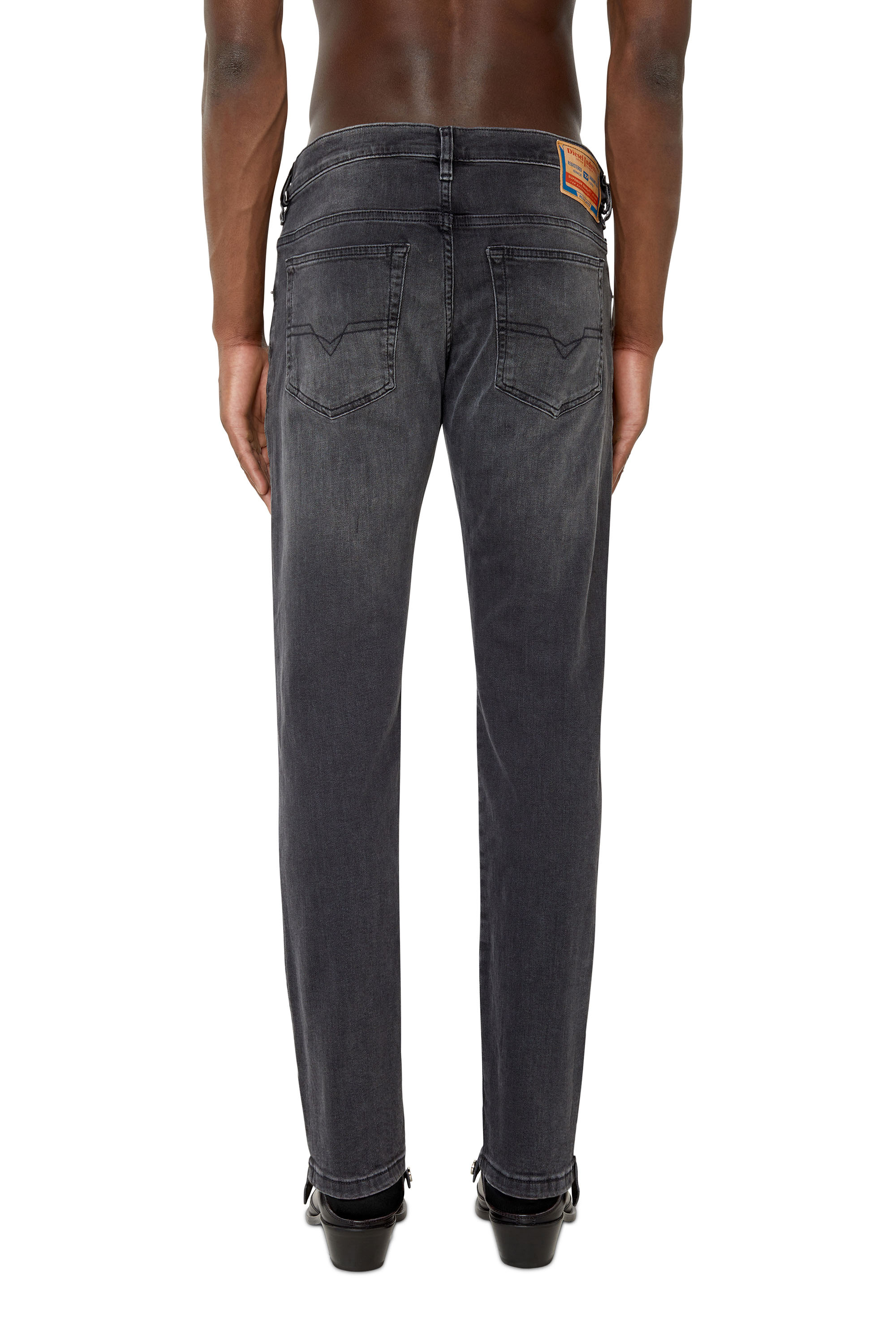 Diesel - D-Yennox 0IHAV Tapered Jeans, Black/Dark grey - Image 2