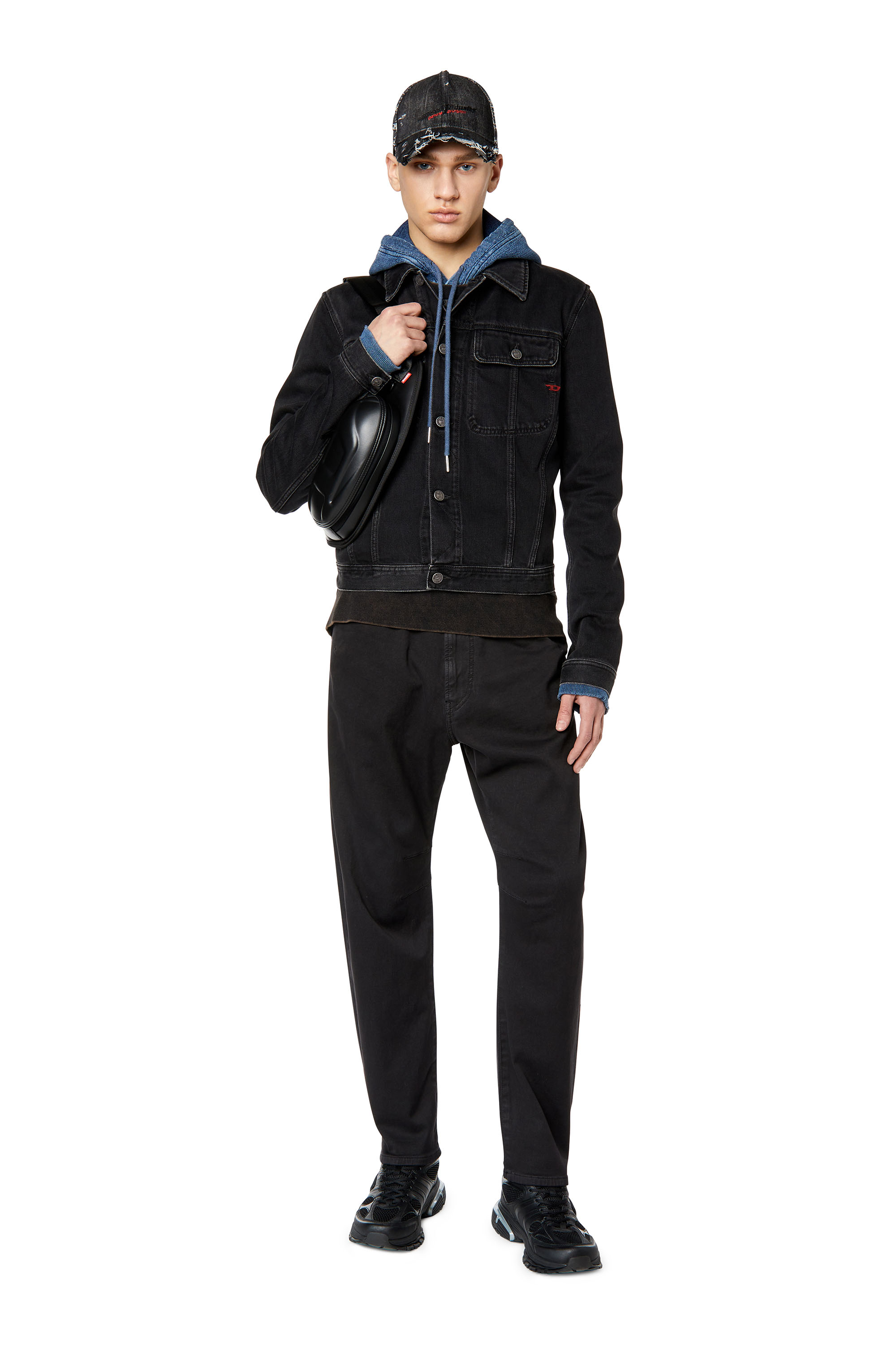 Diesel - D-Amage JoggJeans® 068DY Tapered, Black - Image 4