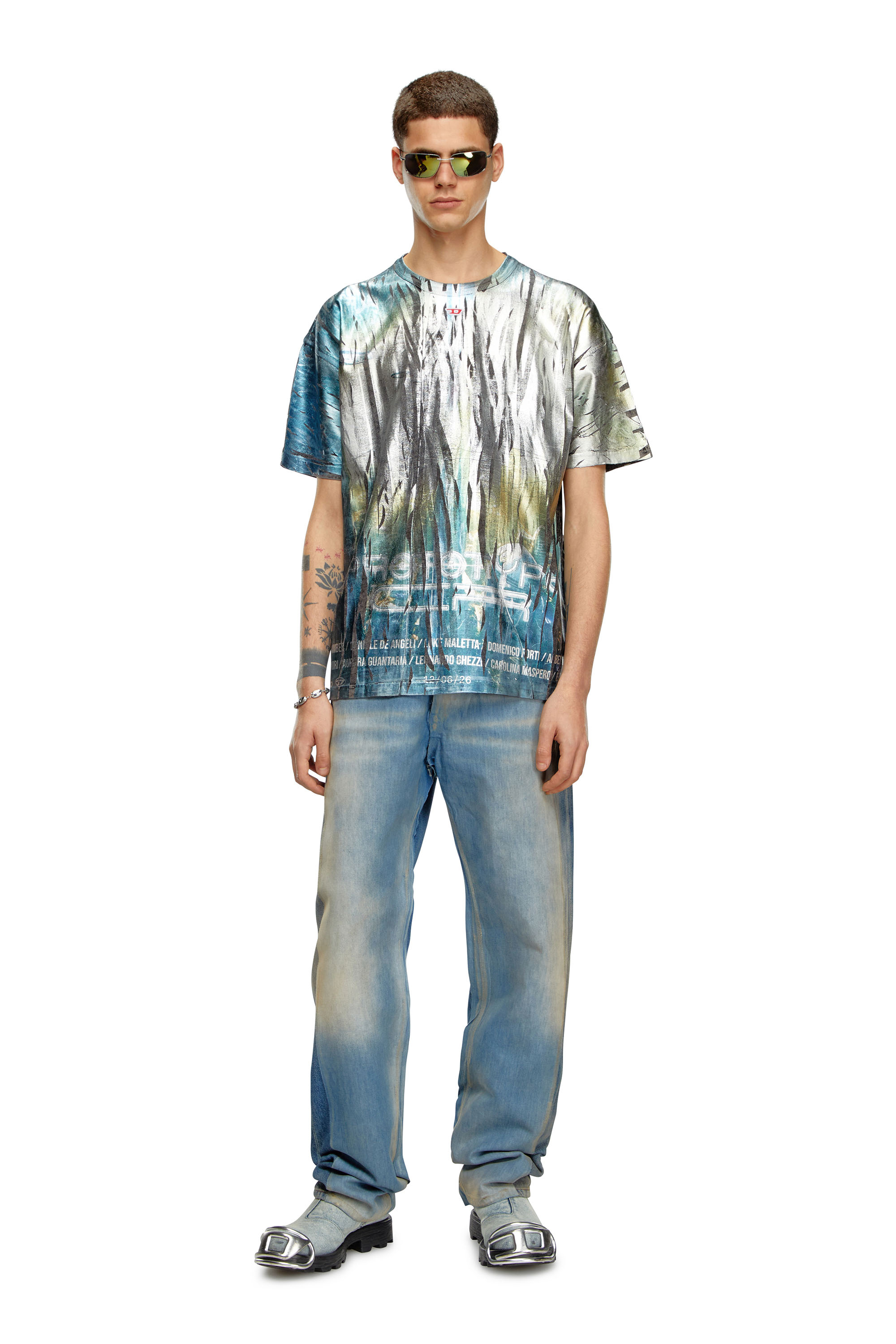 Diesel - T-BORD-Q1, Homme T-shirt avec traitement froissé in Polychrome - Image 2