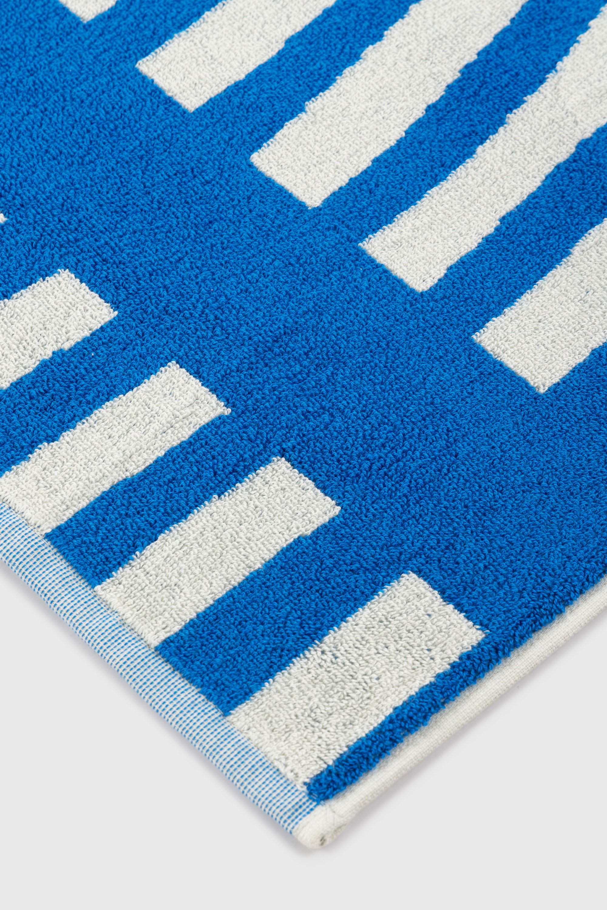 Diesel - 1018164 STRIPES GREY/BLUE TOWEL, Serviette &eacute;ponge 100x180 cm Mixte in Bleu - 2