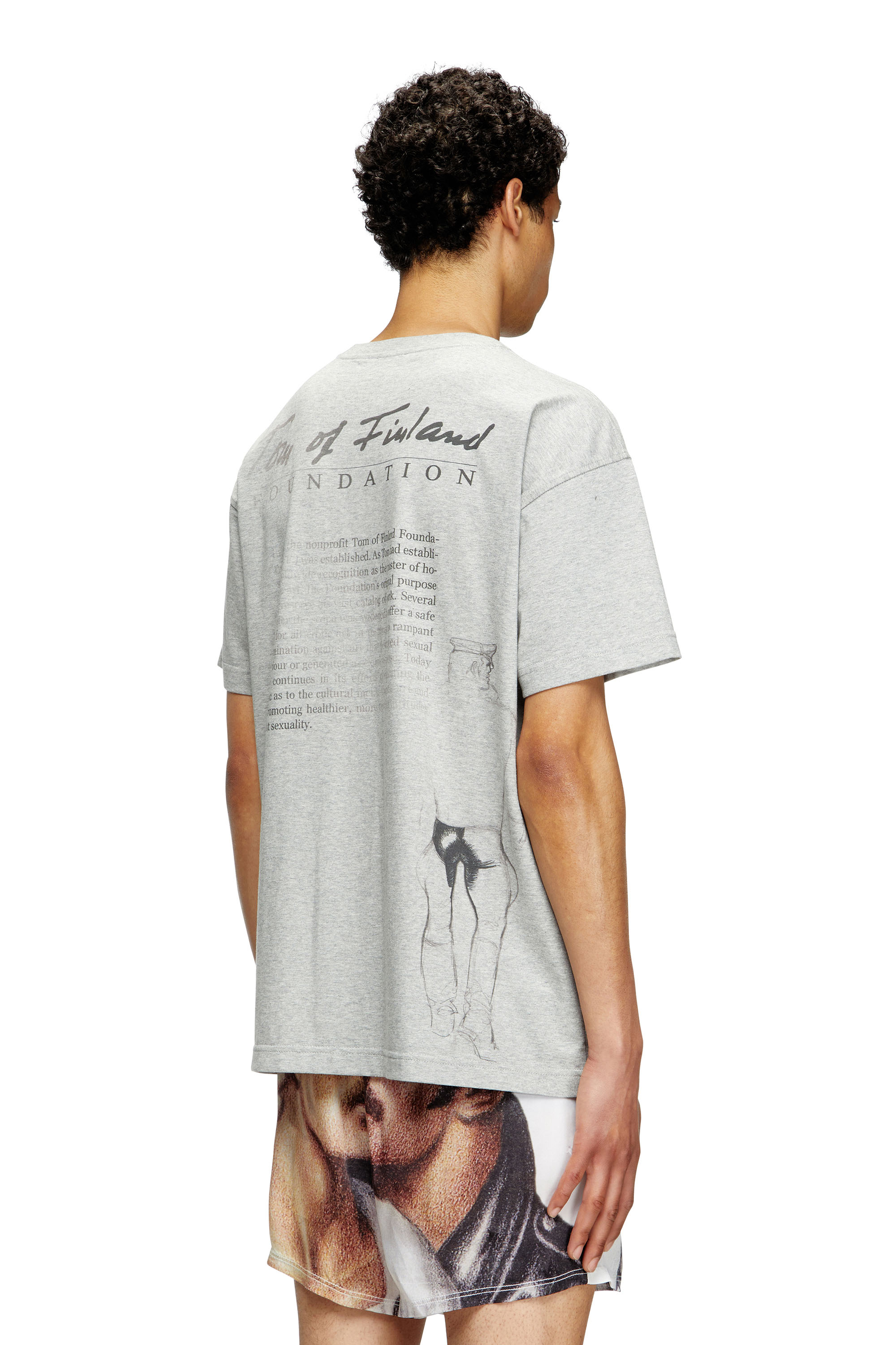 Diesel - PR-T-NORM-TOM25, T-shirt avec imprimé graphique Mixte in Gris - 4