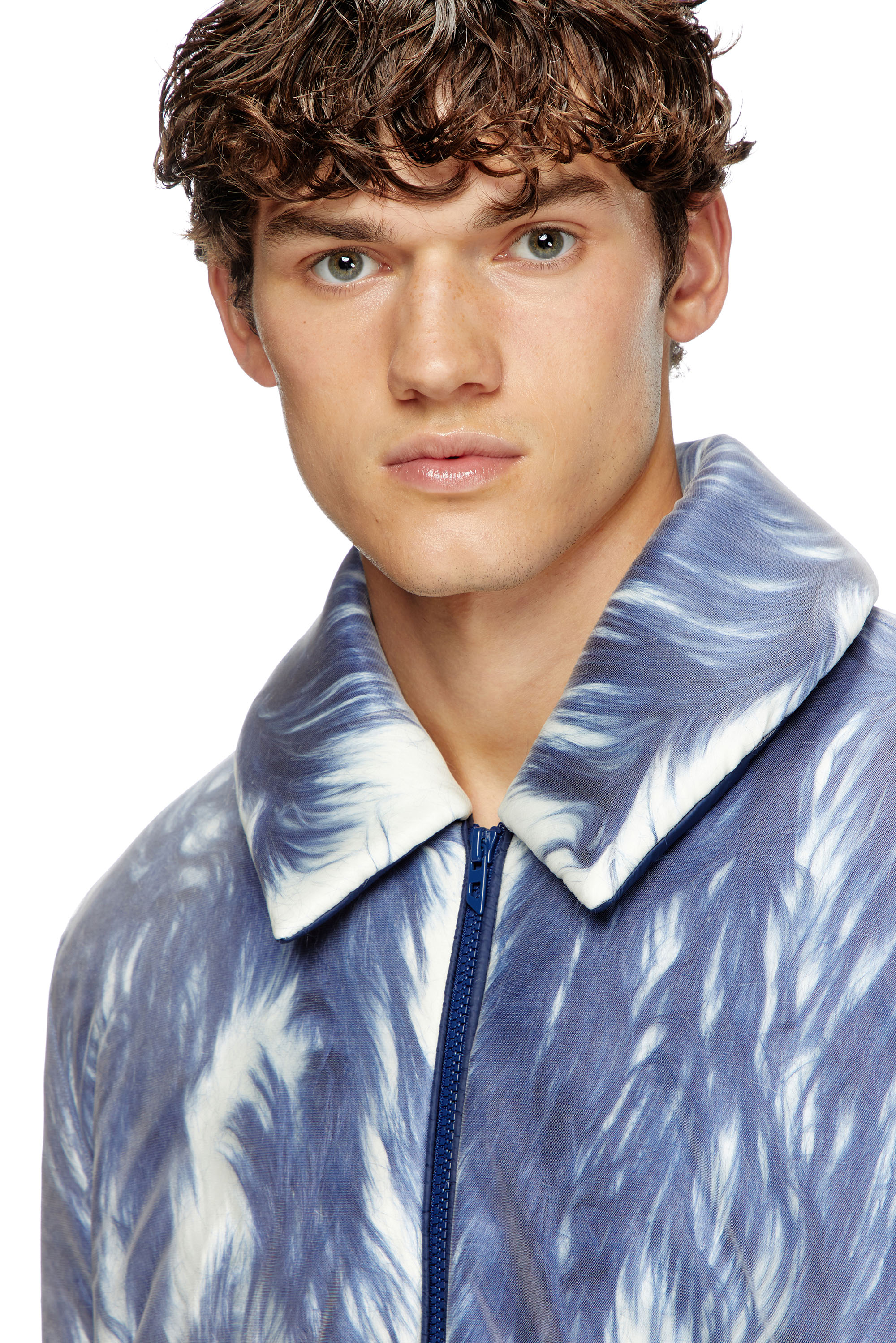 Diesel - W-WOUFY, Veste duveteuse avec superposition de tulle transparent Homme in Bleu - 5