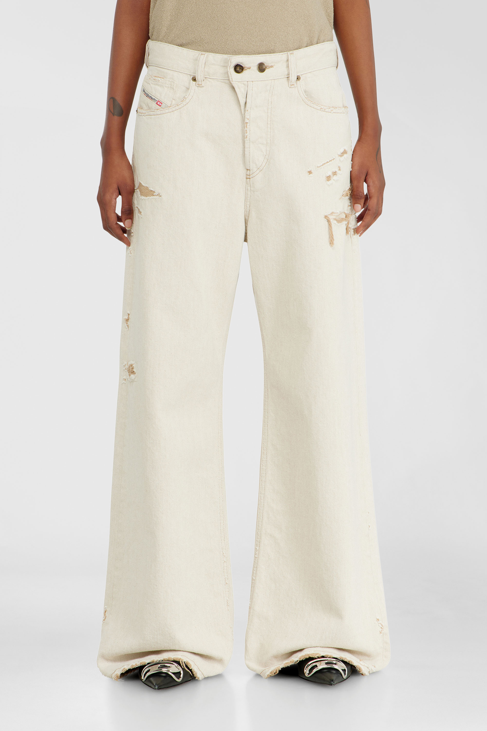 Diesel - Relaxed Jeans 1996 D-Sire 09P89 Femme, Beige - Image 1