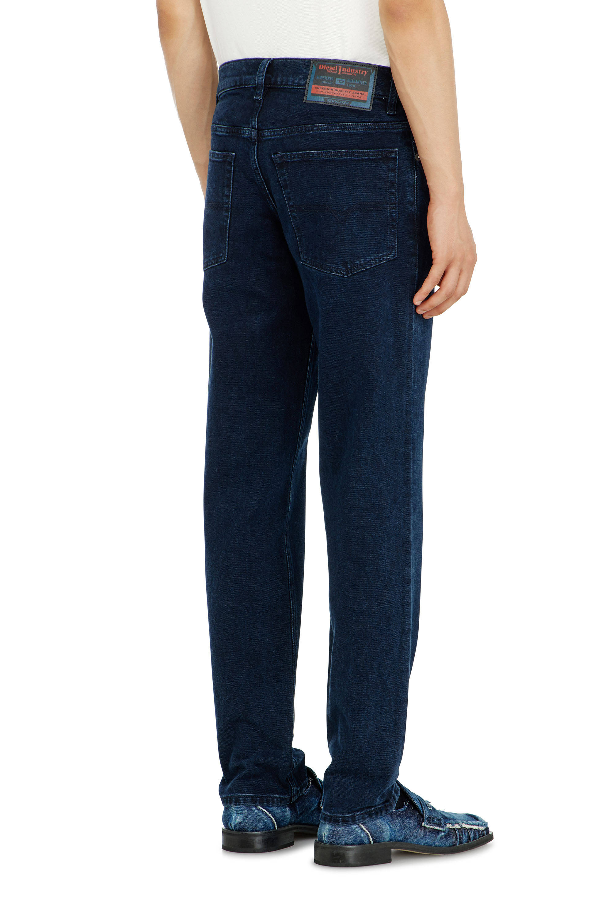 Diesel - Regular Jeans 2023 D-Finitive 0KBBJ Homme, Bleu Fonc&eacute; - Image 5