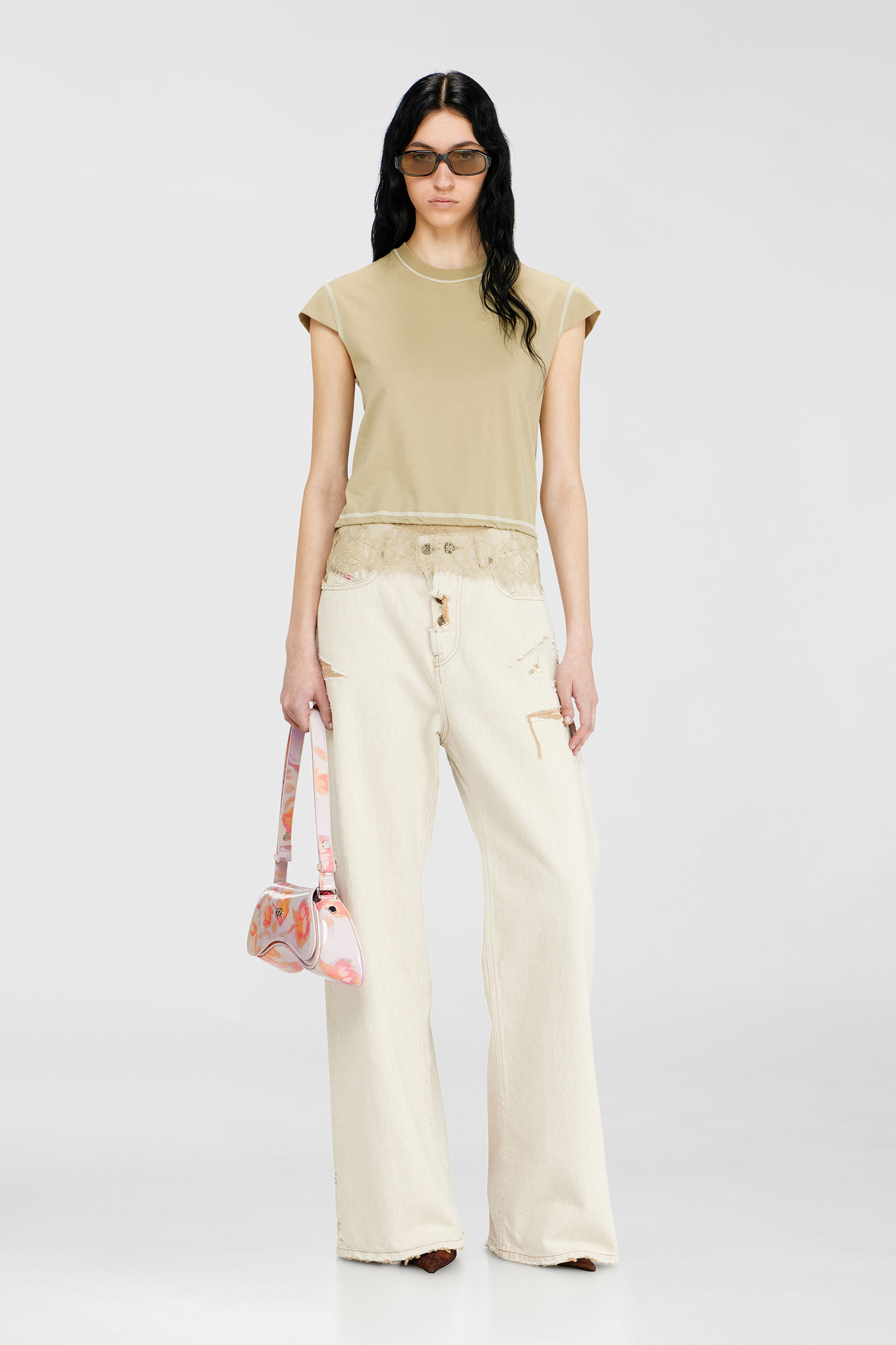 Diesel - T-LUNA, T-shirt en jersey avec ourlet en dentelle Femme in Beige - 2