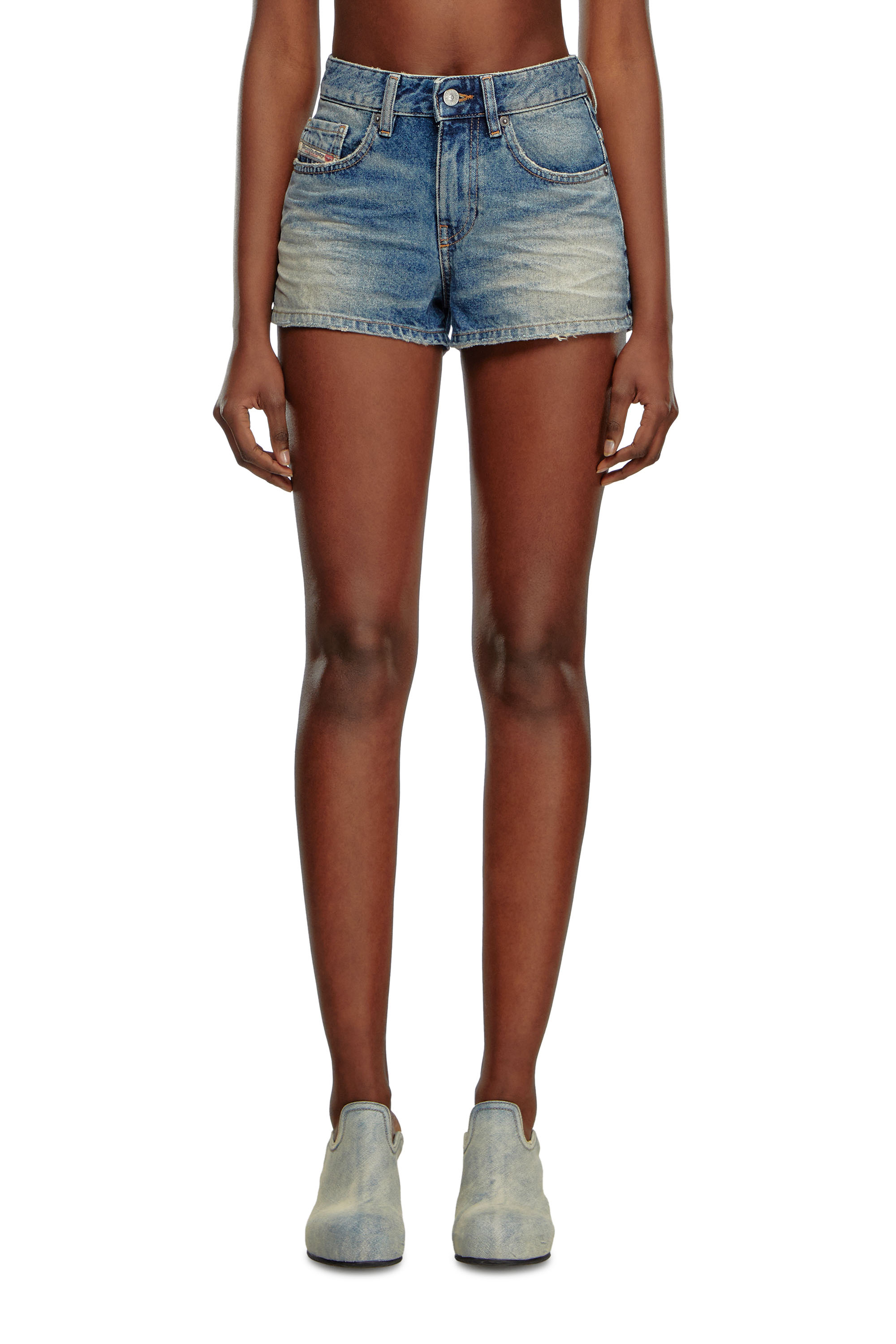Diesel - DE-YUBA, Short en denim Femme in Bleu - 3
