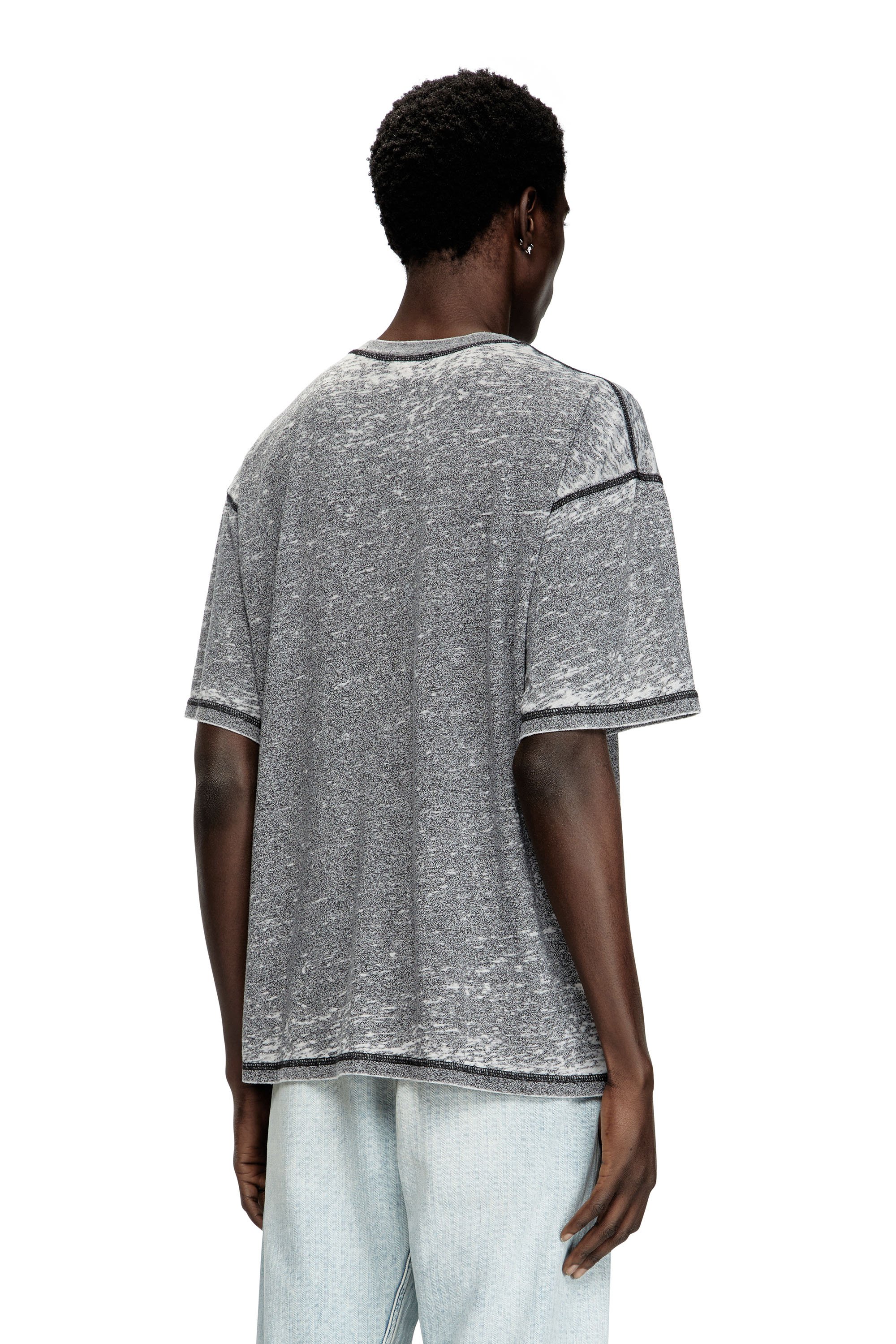 Diesel - T-BOXT-PAK, T-shirt burnout avec logo aspect métal Homme in Gris - 4