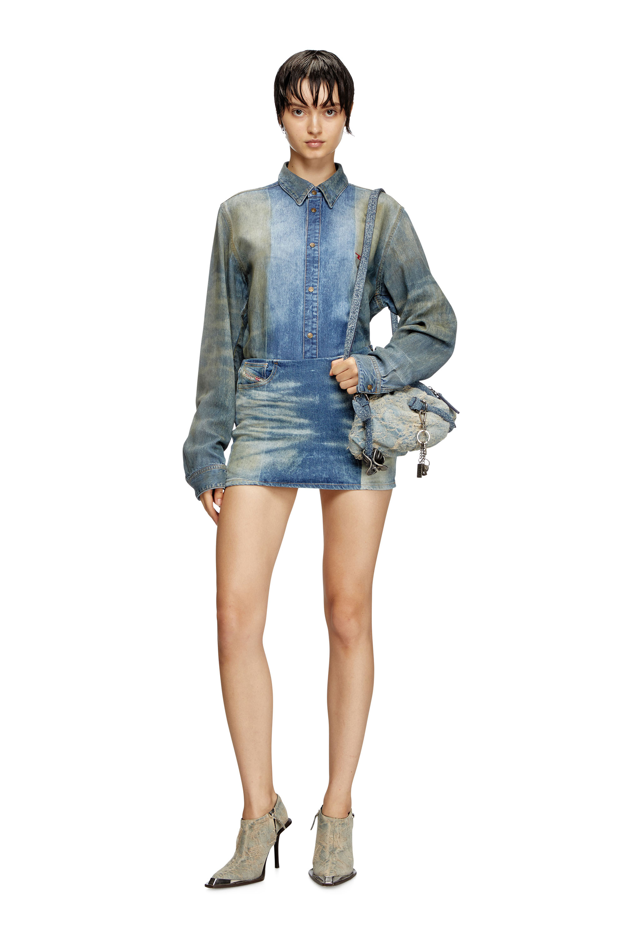 Diesel - DE-PRA-MINI-FSF, Mini-jupe en denim avec plis solarisés Femme in Bleu - 2