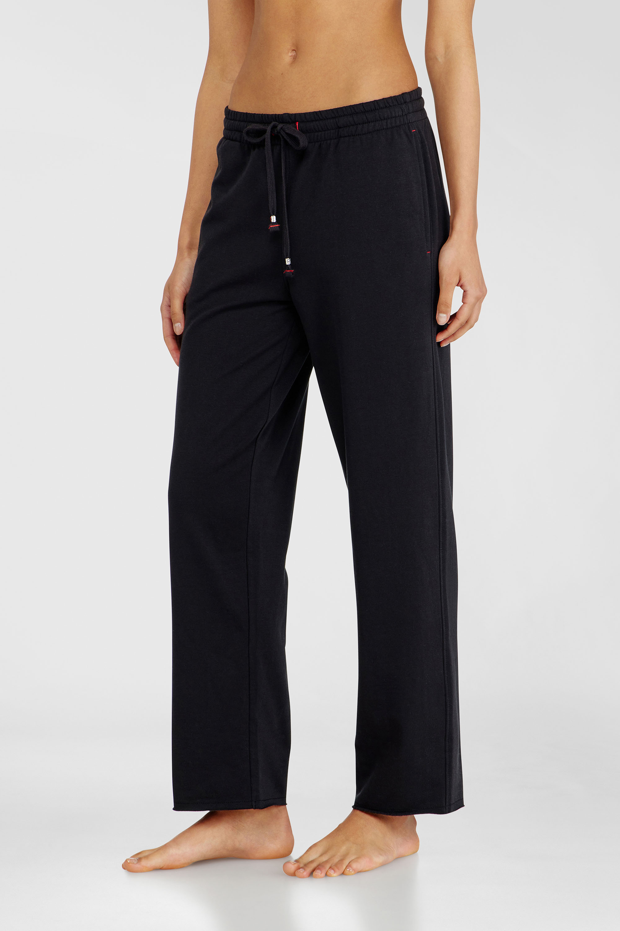 Diesel - INDRA-D-CORE, Pantalon de jogging gratt&eacute; avec ourlets francs Femme in Noir - 3