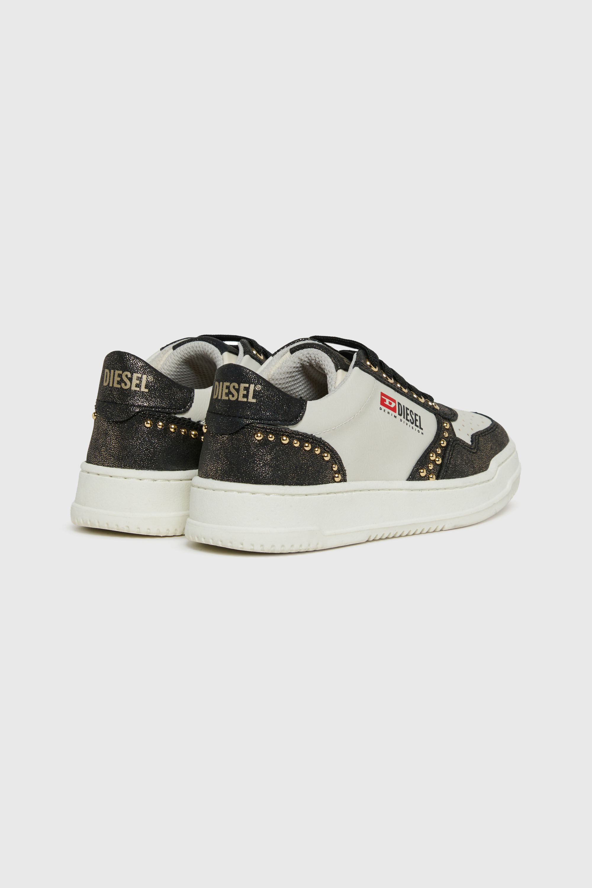 Diesel - S-CASCOUNT-STUDS, Unisex's S-Cascount - Perforated metallic sneakers with studs in Black/White - 3