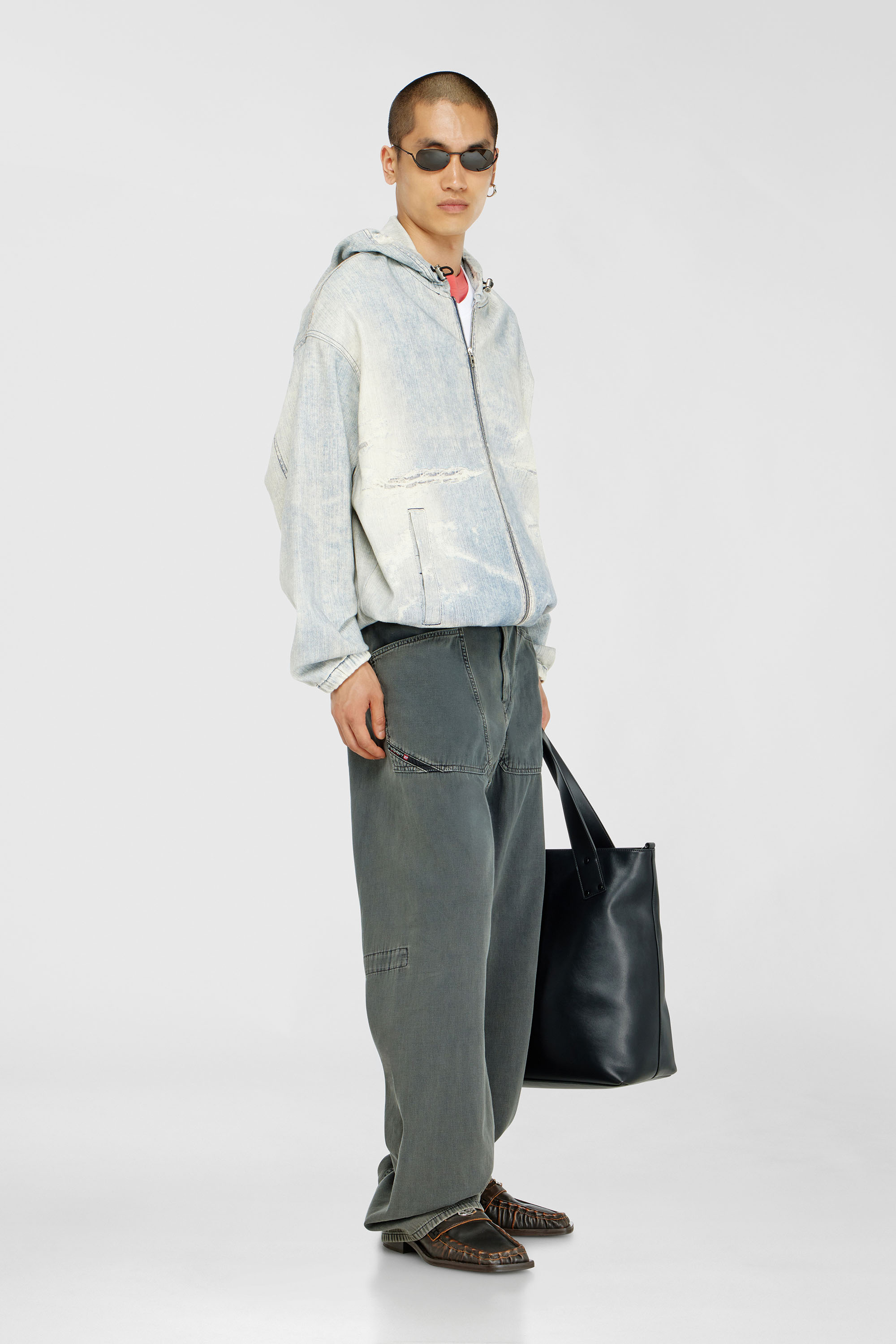 Diesel - Relaxed Jeans D-Zeta 068WR Homme, Gris - Image 1