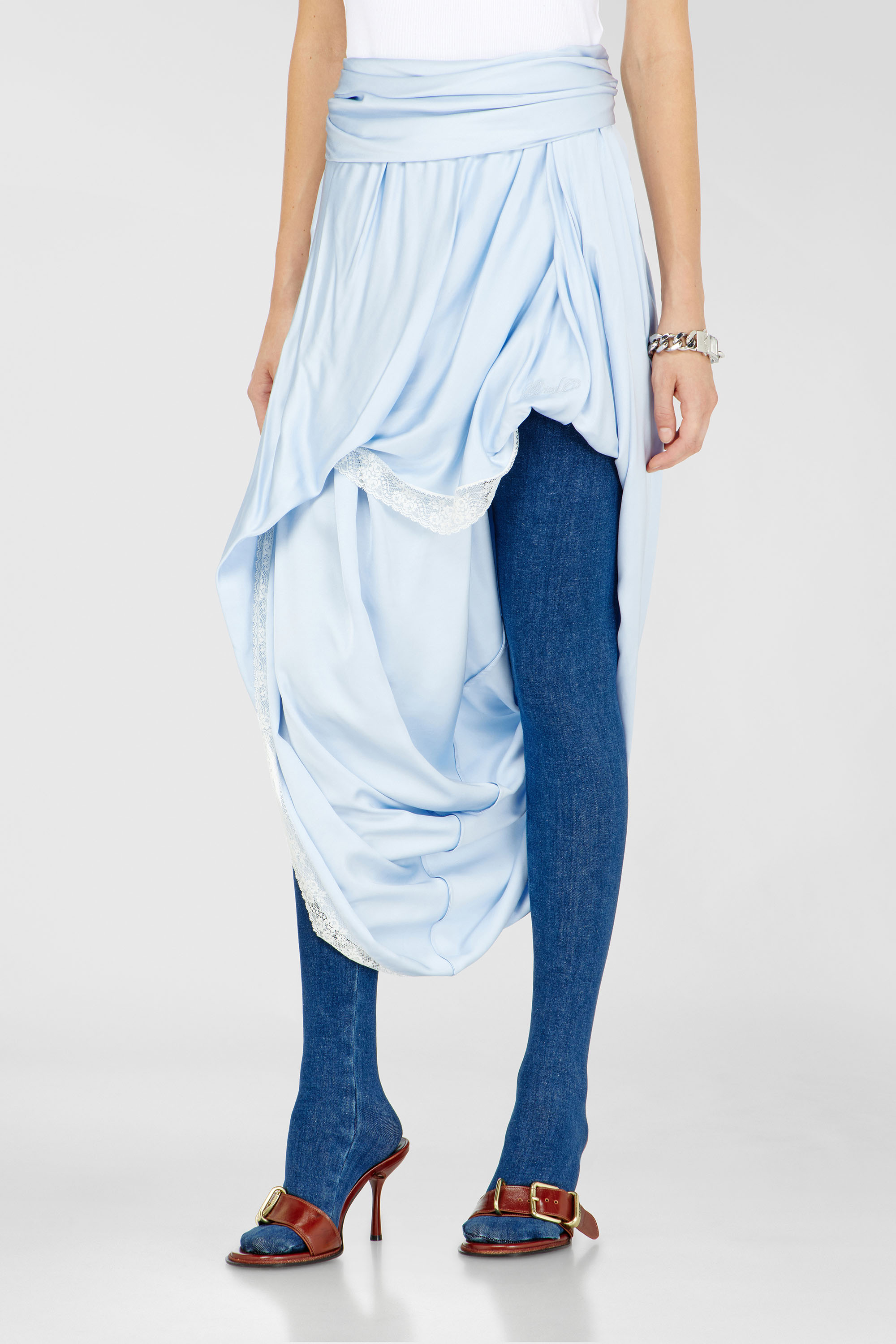 Diesel - O-WANDA, Jupe midi en satin drap&eacute;e avec finition dentelle Femme in Bleu - 1