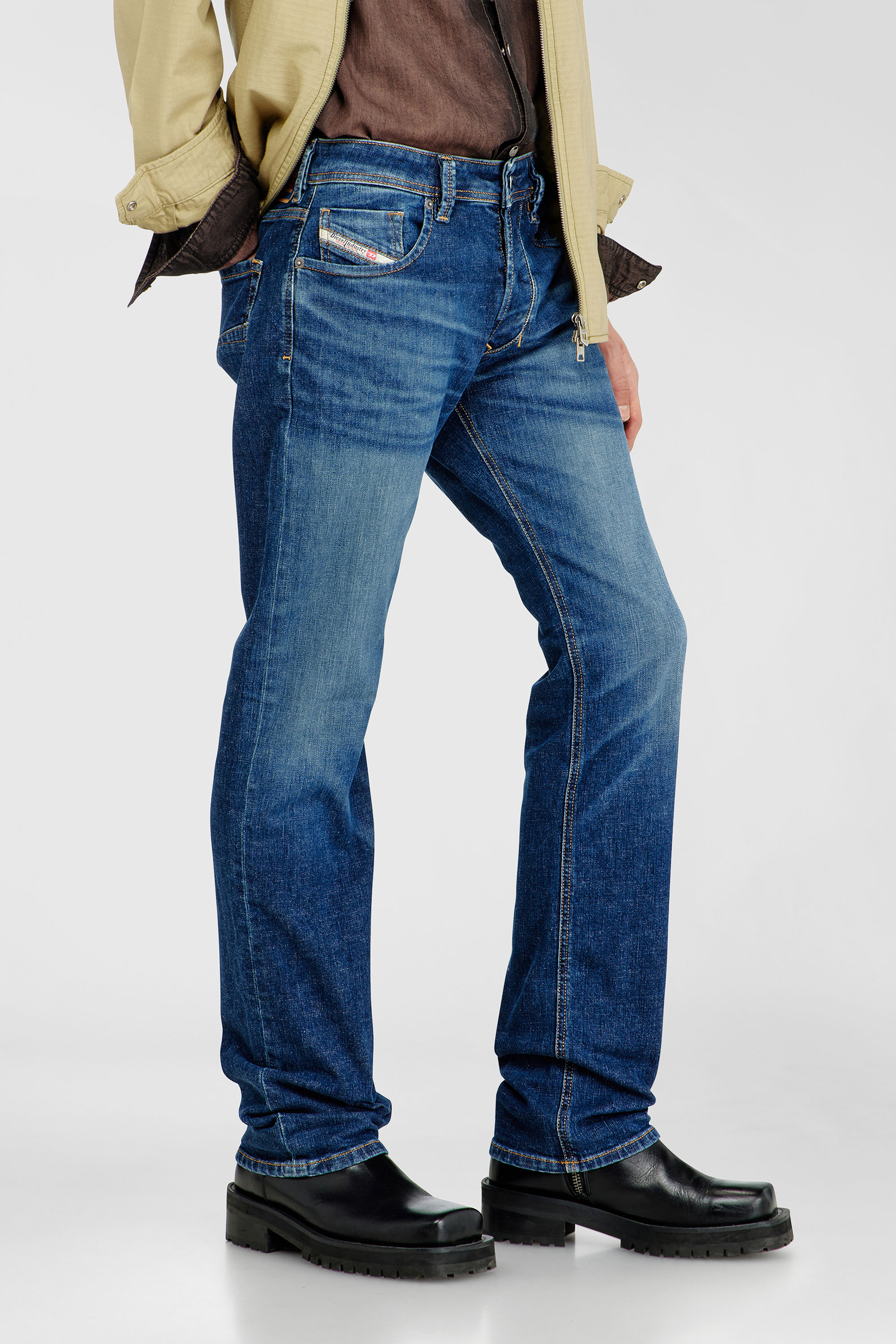 Diesel - Regular Jeans 1985 Larkee 09J47 Homme, Bleu Fonc&eacute; - Image 7