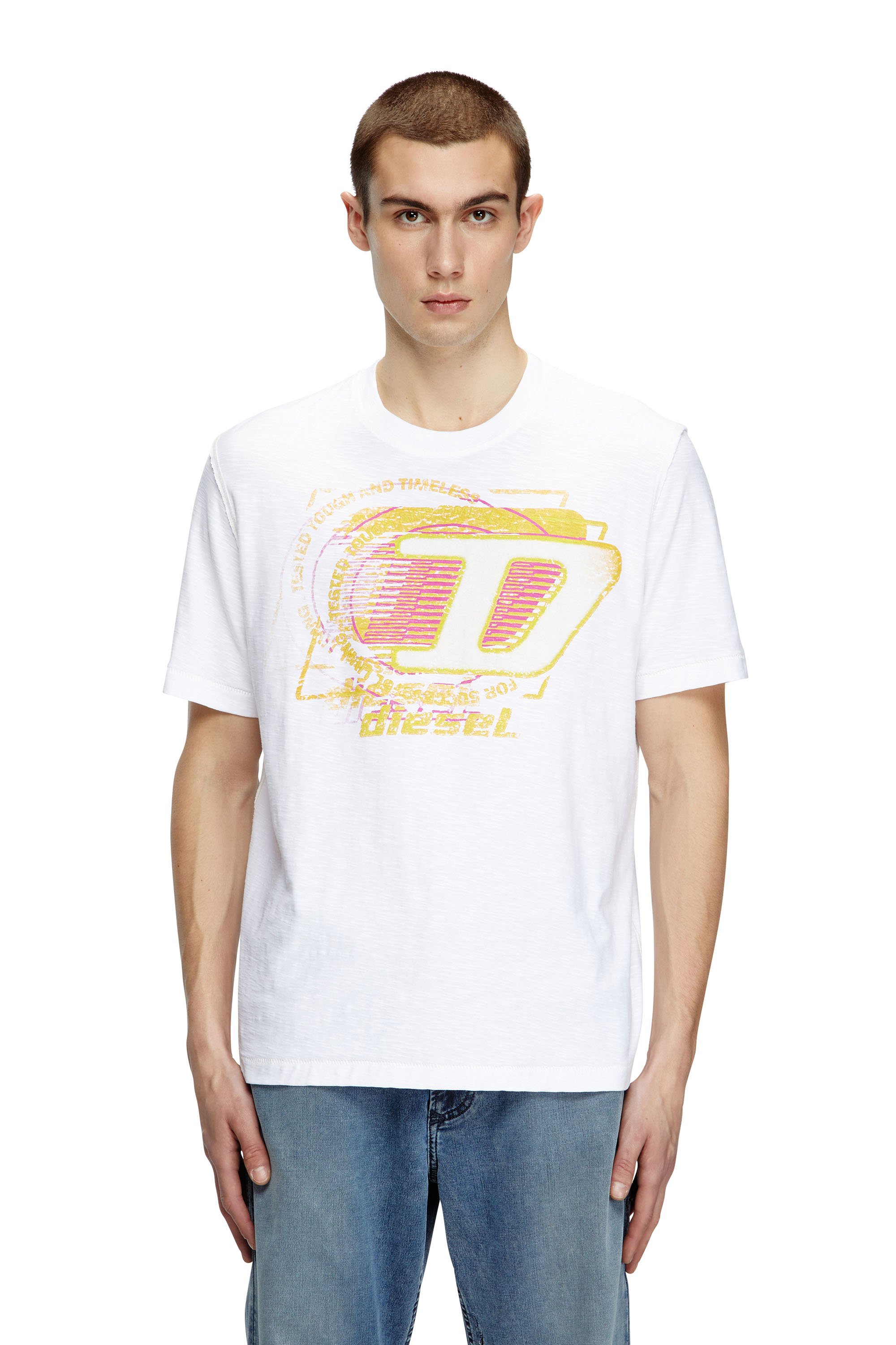 Diesel - T-ADJUST-R11, T-shirt en coton flammé avec logo floqué Homme in Blanc - 1