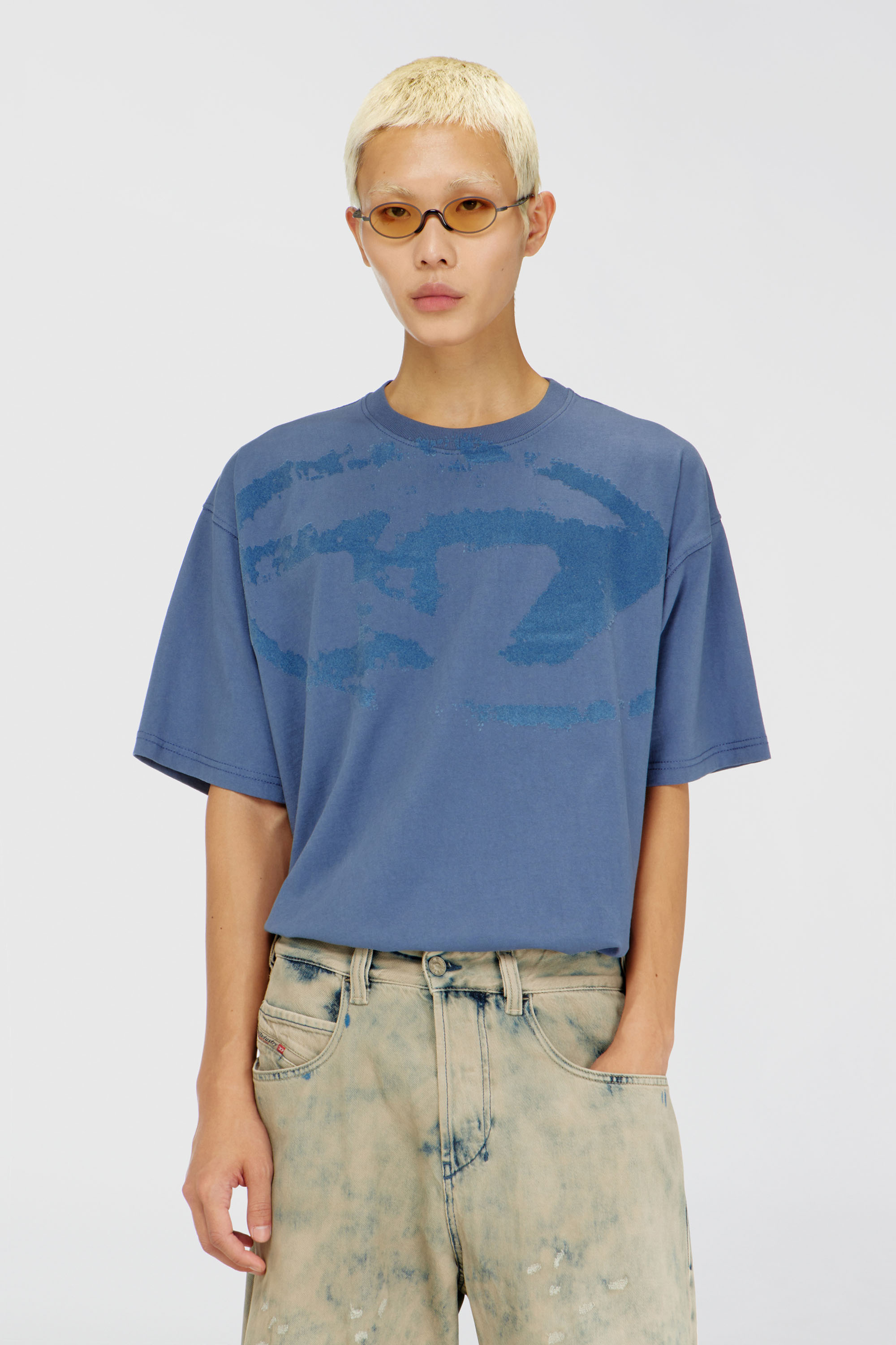 Diesel - T-BOXT-N14, T-shirt avec logo floqu&eacute; effet vieilli Homme in ToBeDefined - 2