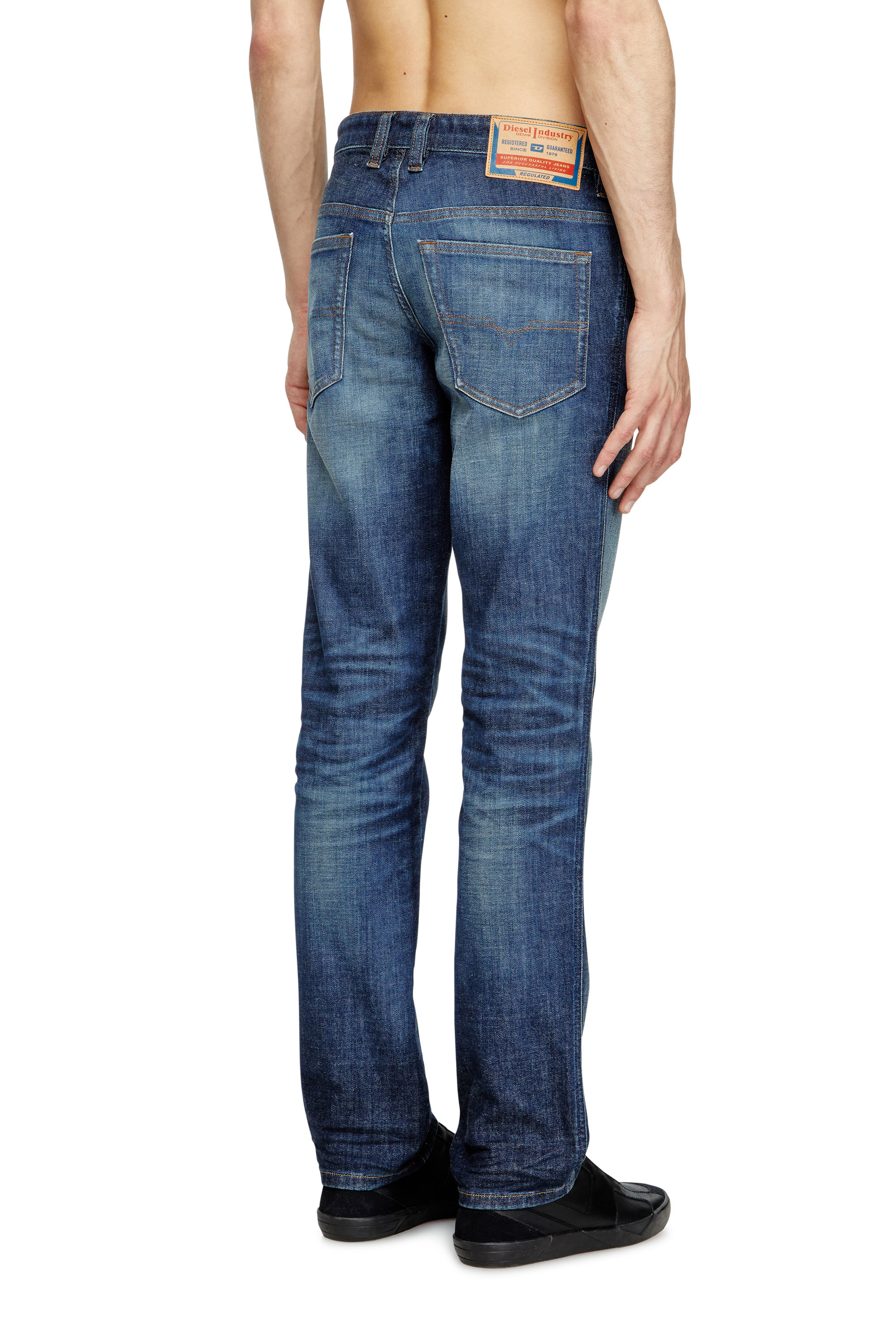 Diesel - Slim Jeans 1993 D-Vyl 0DBEI Homme, Bleu Foncé - Image 3