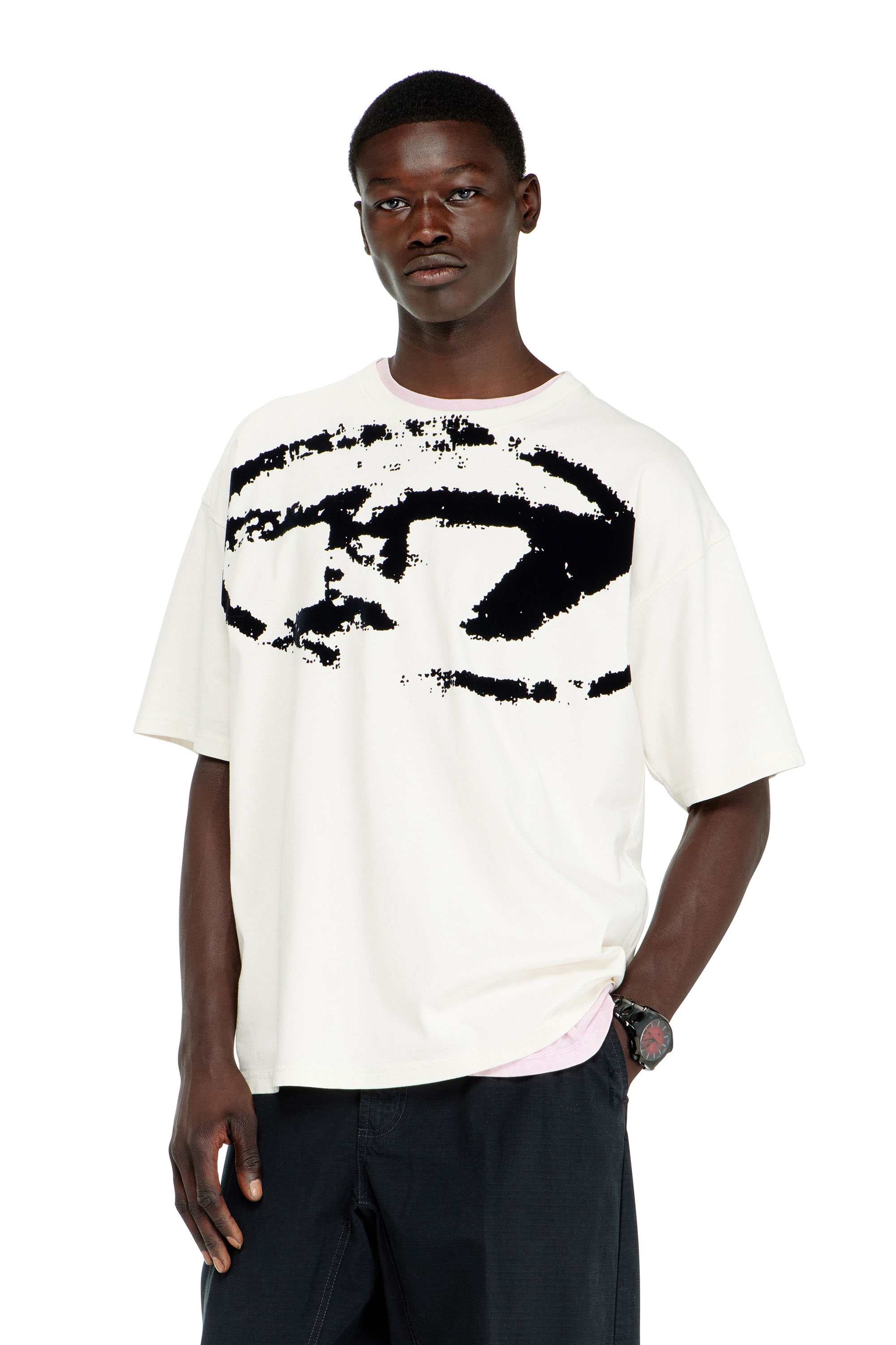Diesel - T-BOXT-N14, T-shirt avec logo floqu&eacute; effet vieilli Homme in Blanc - 3