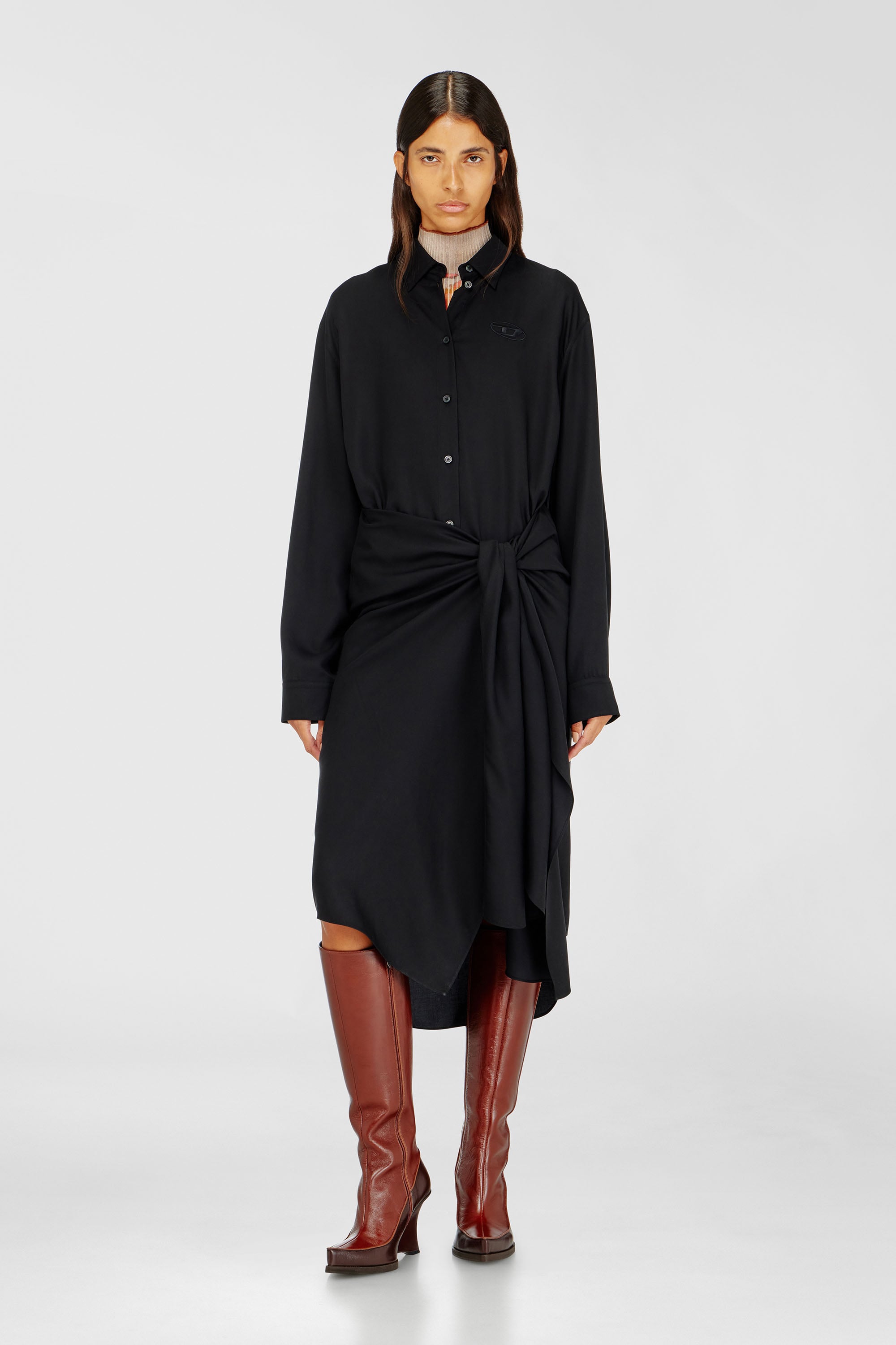 Diesel - D-ILETTA-S1, Robe-chemise midi avec d&eacute;tail torsad&eacute; Femme in Noir - 3