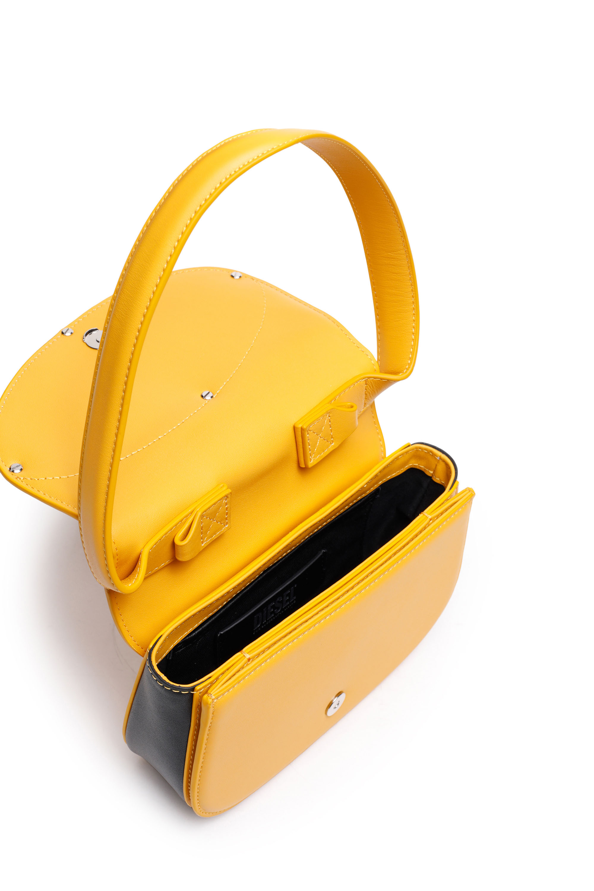 Diesel - 1DR, 1DR - Sac iconique &agrave; bandouli&egrave;re en cuir nappa Femme in Jaune - 4