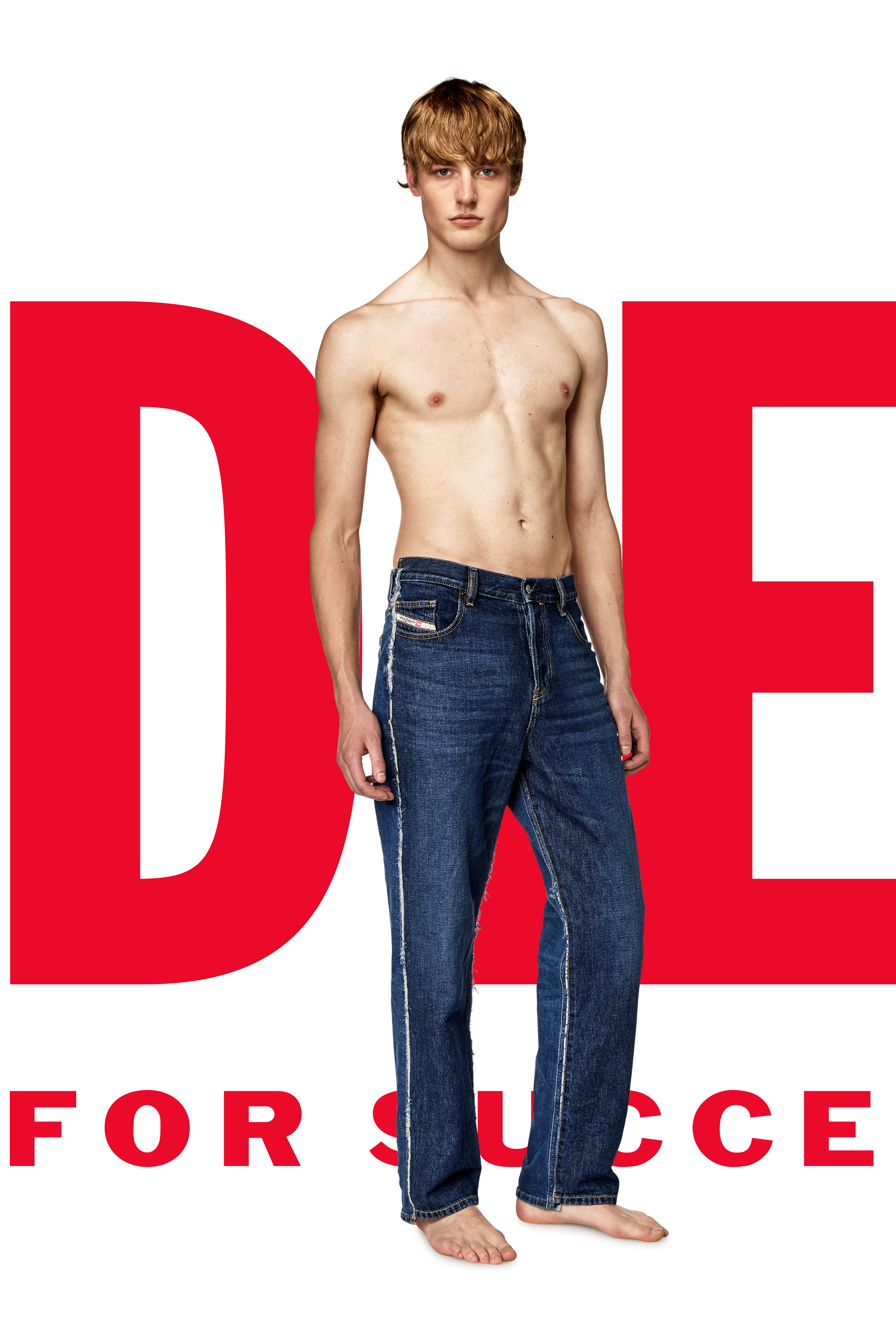 Diesel - Regular Jeans Dieseloves 03 09K47 Mixte, Bleu moyen - Image 1