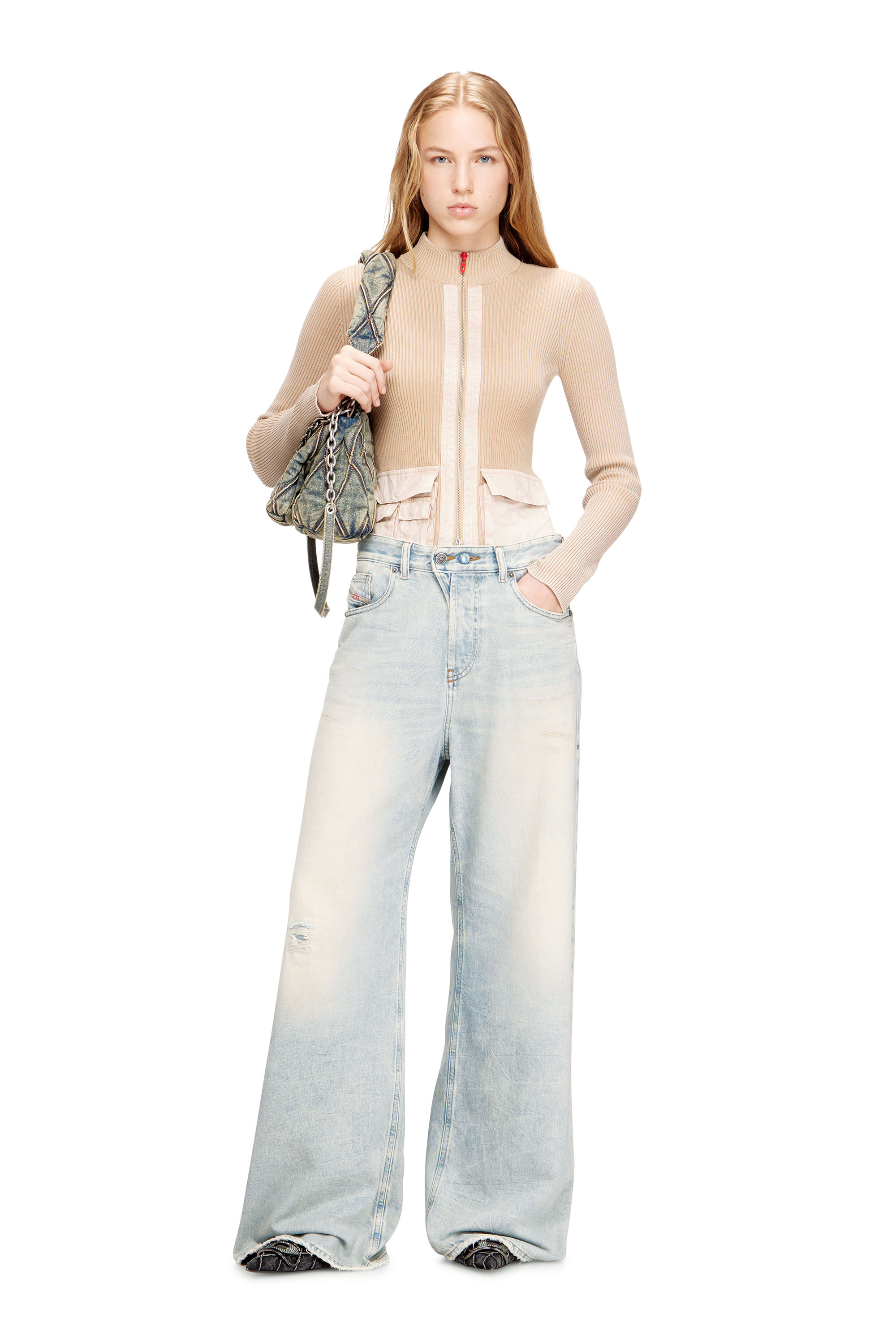 Diesel - CHARM-D SHOULDER S, Charm-D S-Petit sac &agrave; main en denim matelass&eacute; Femme in Bleu - 6