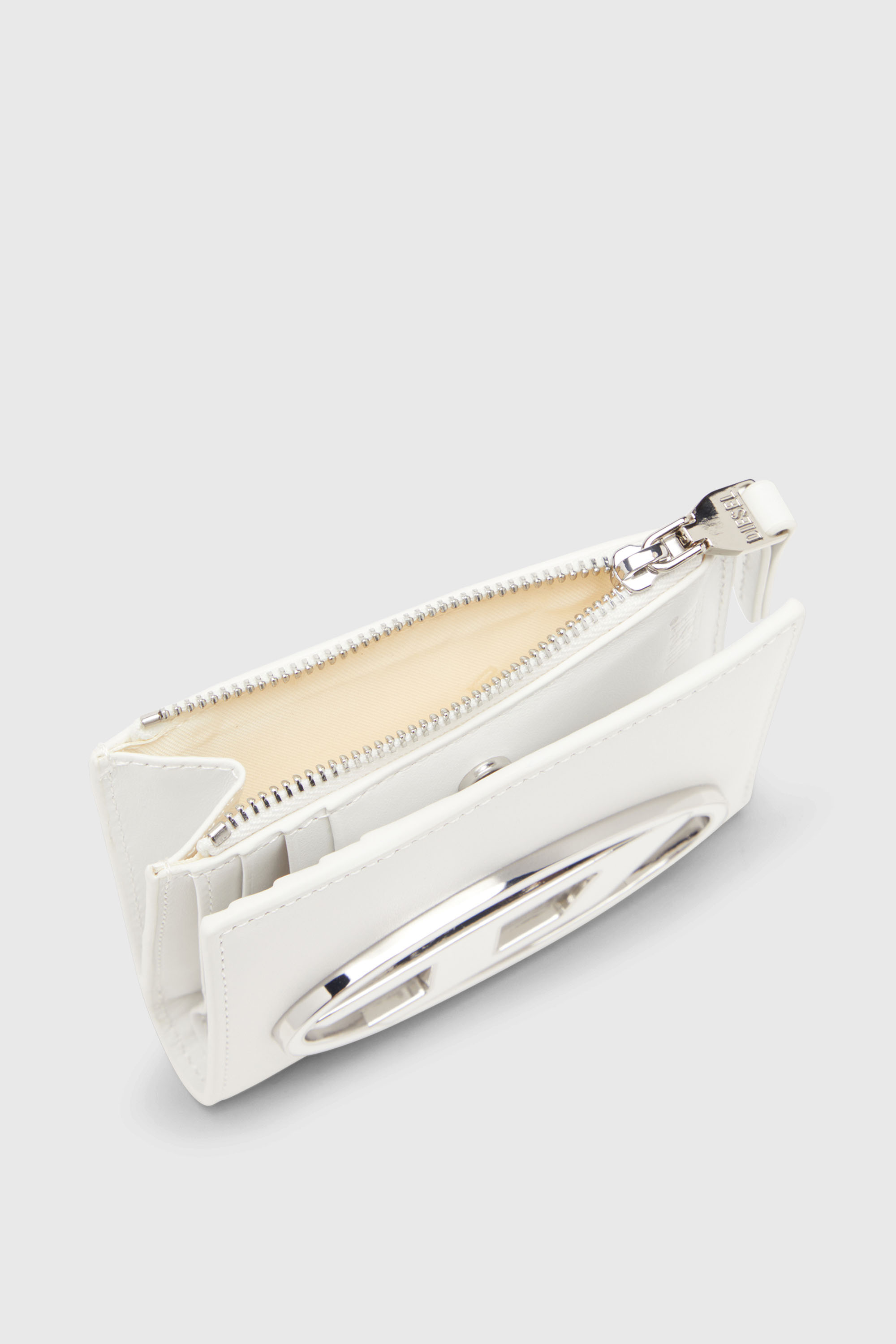 Diesel - 1DR BI-FOLD ZIP II, Petit portefeuille en cuir avec plaque &agrave; logo Femme in Blanc - 4