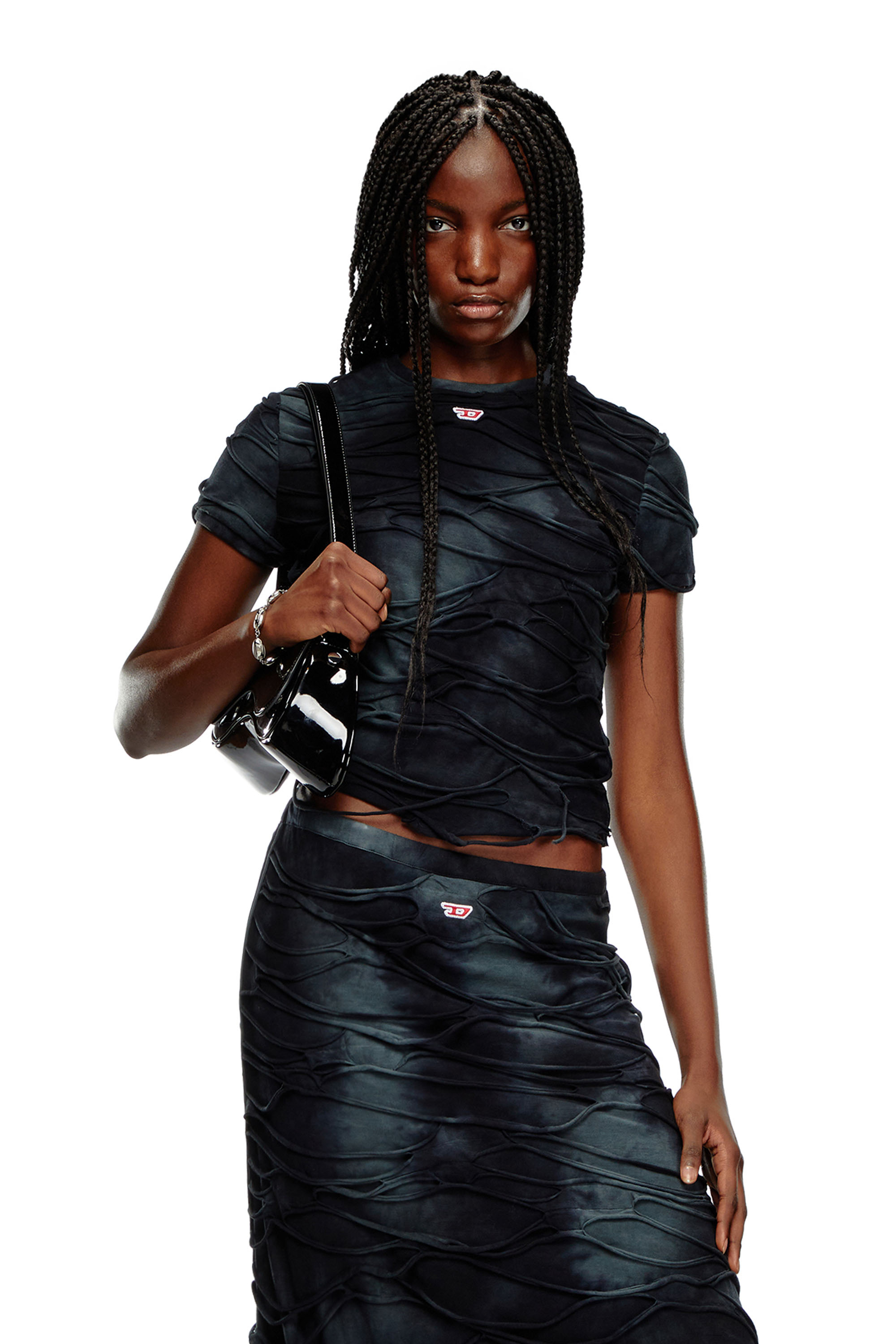 Diesel - T-UNCUTIE-LONG-P1, Femme T-shirt avec fils flottants in Noir - Image 1