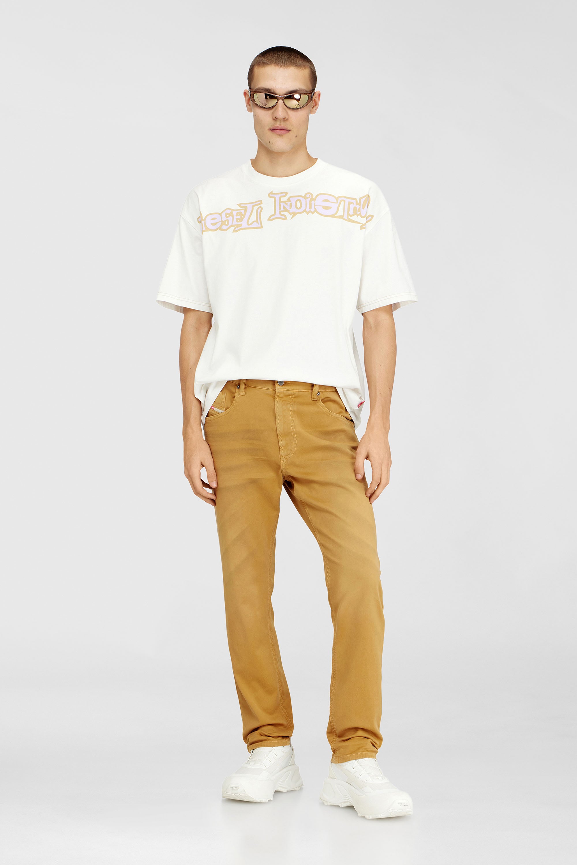 Diesel - Regular 2032 D-Krooley-BW Joggjeans&reg; 0670M Homme, Marron Clair - Image 2