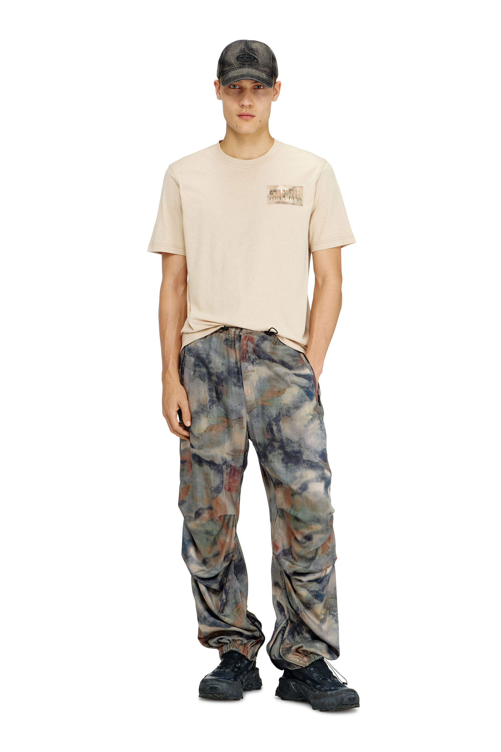 Diesel - T-ADJUST-V4, T-shirt avec empi&egrave;cement camouflage Homme in Marron - 1
