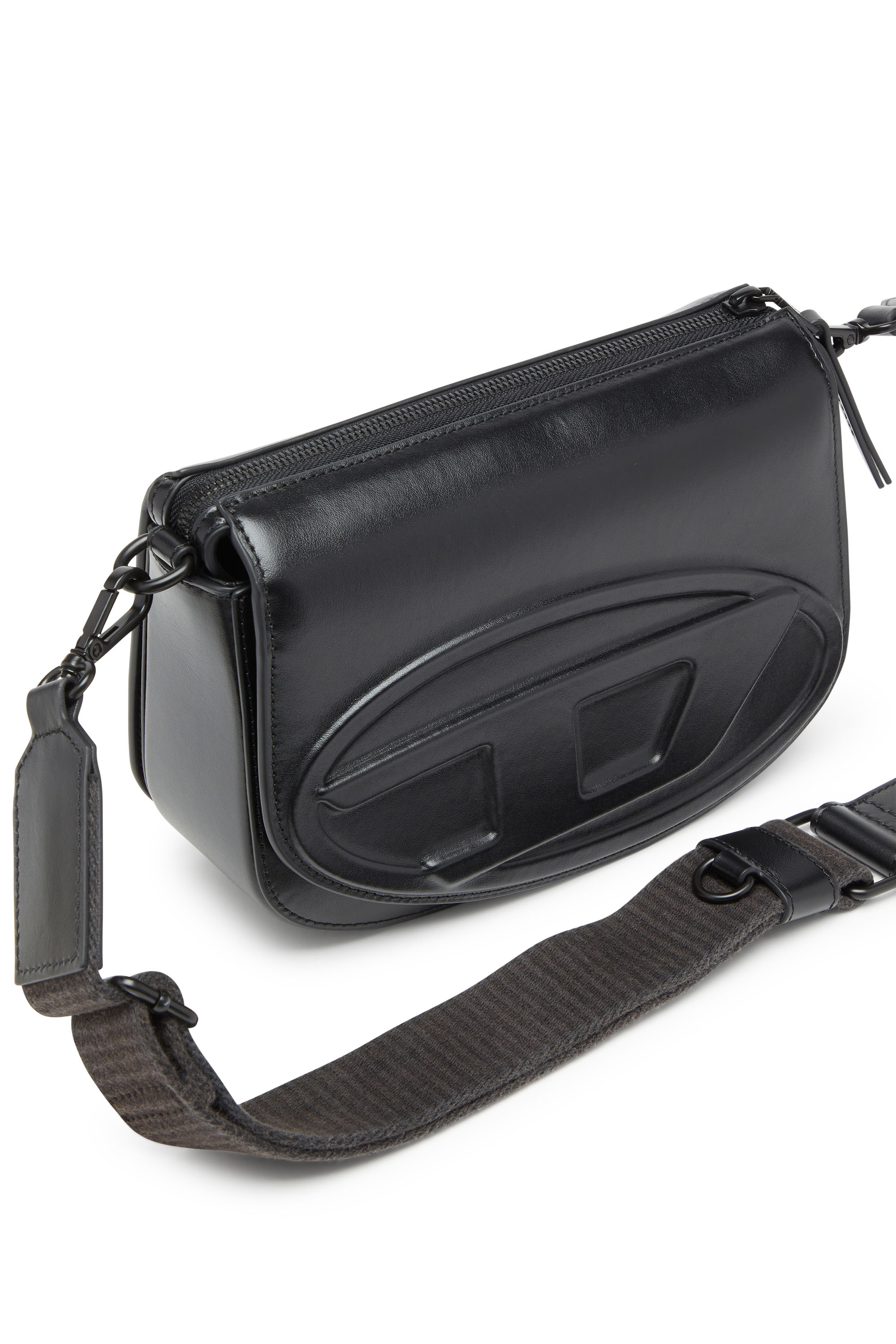 DIESEL ショルダーバッグ 1DR CAMERA BAG X10223 PR818 関送込 Women's 1DR-Camera bag in premium leather | Black | Diesel
