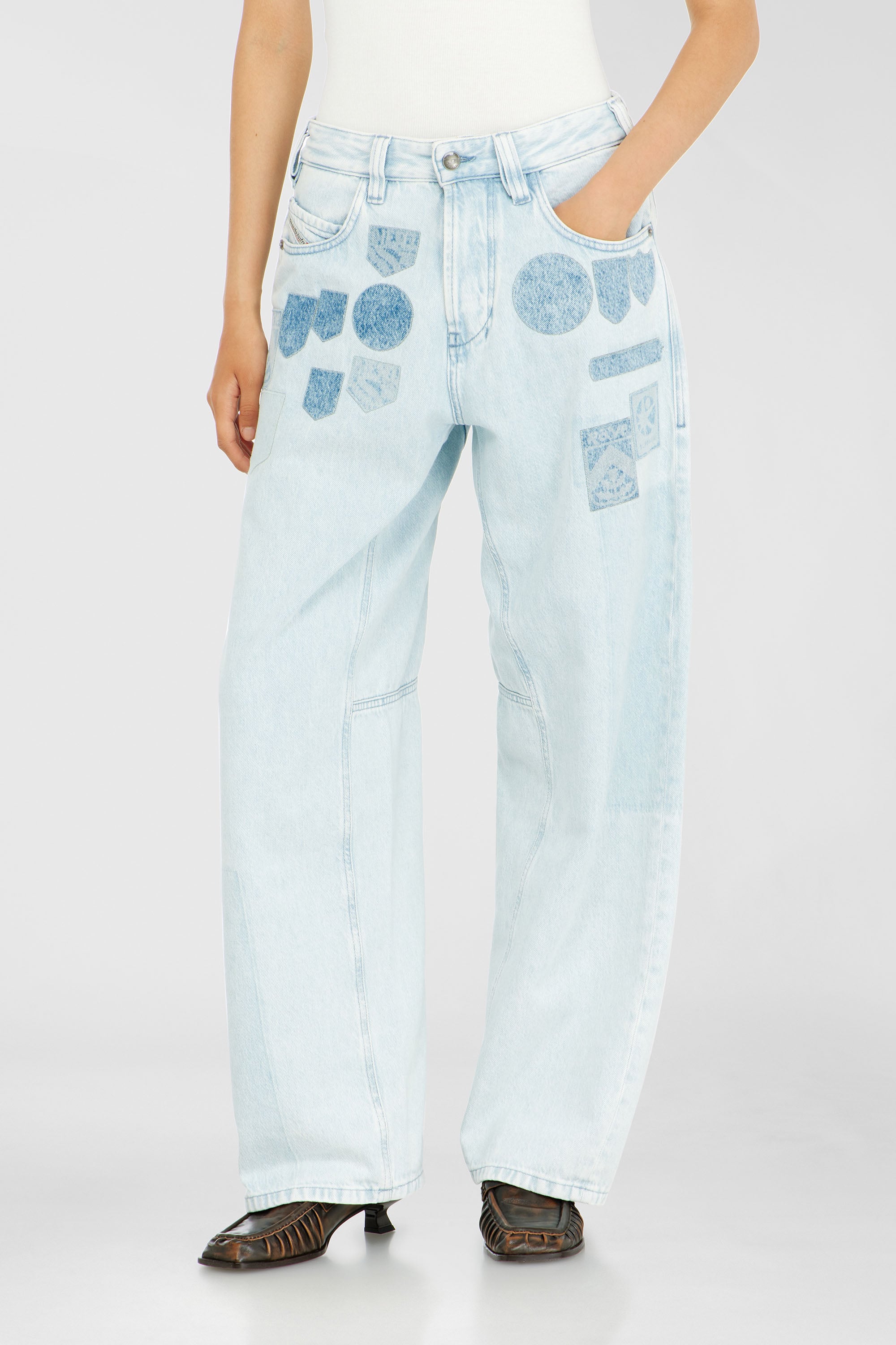 Diesel - Relaxed Jeans 1997 D-Enim-M 0IFBQ Mixte, Bleu Clair - Image 2