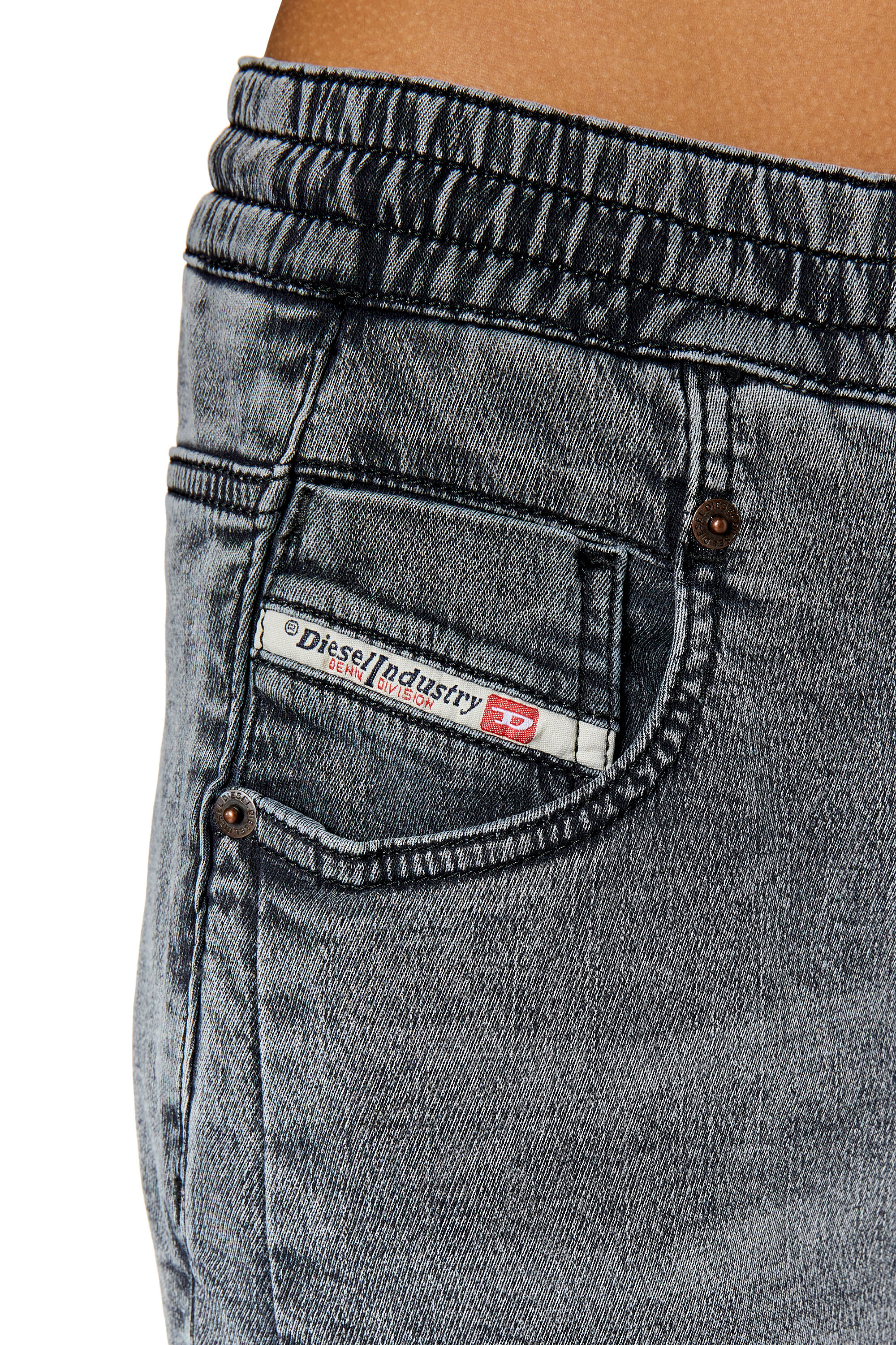 Diesel - Fayza JoggJeans® 068DW Boyfriend, Light Grey - Image 4