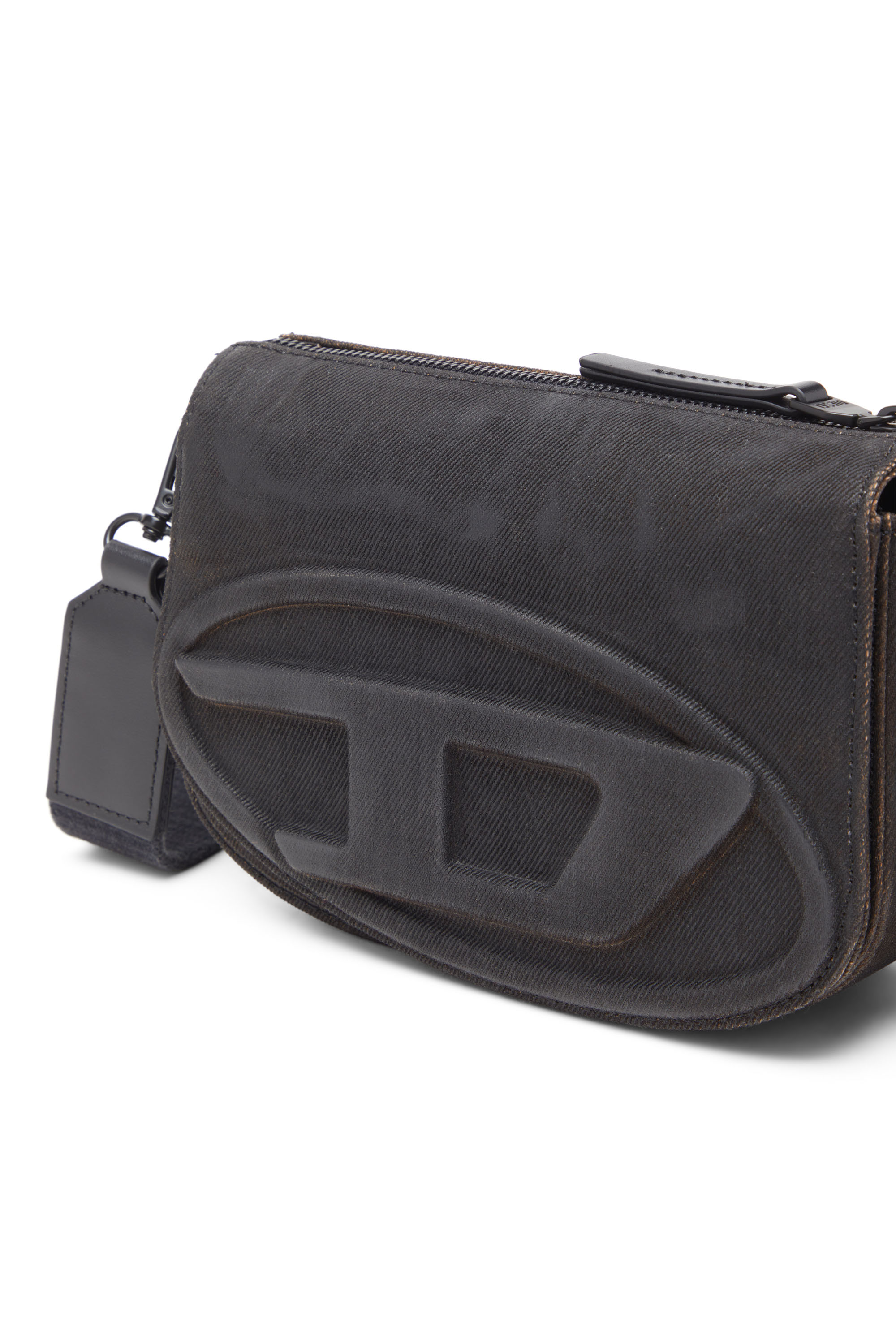 Diesel - 1DR CAMERA BAG, Sac Camera en denim floqué Homme in Noir - 5