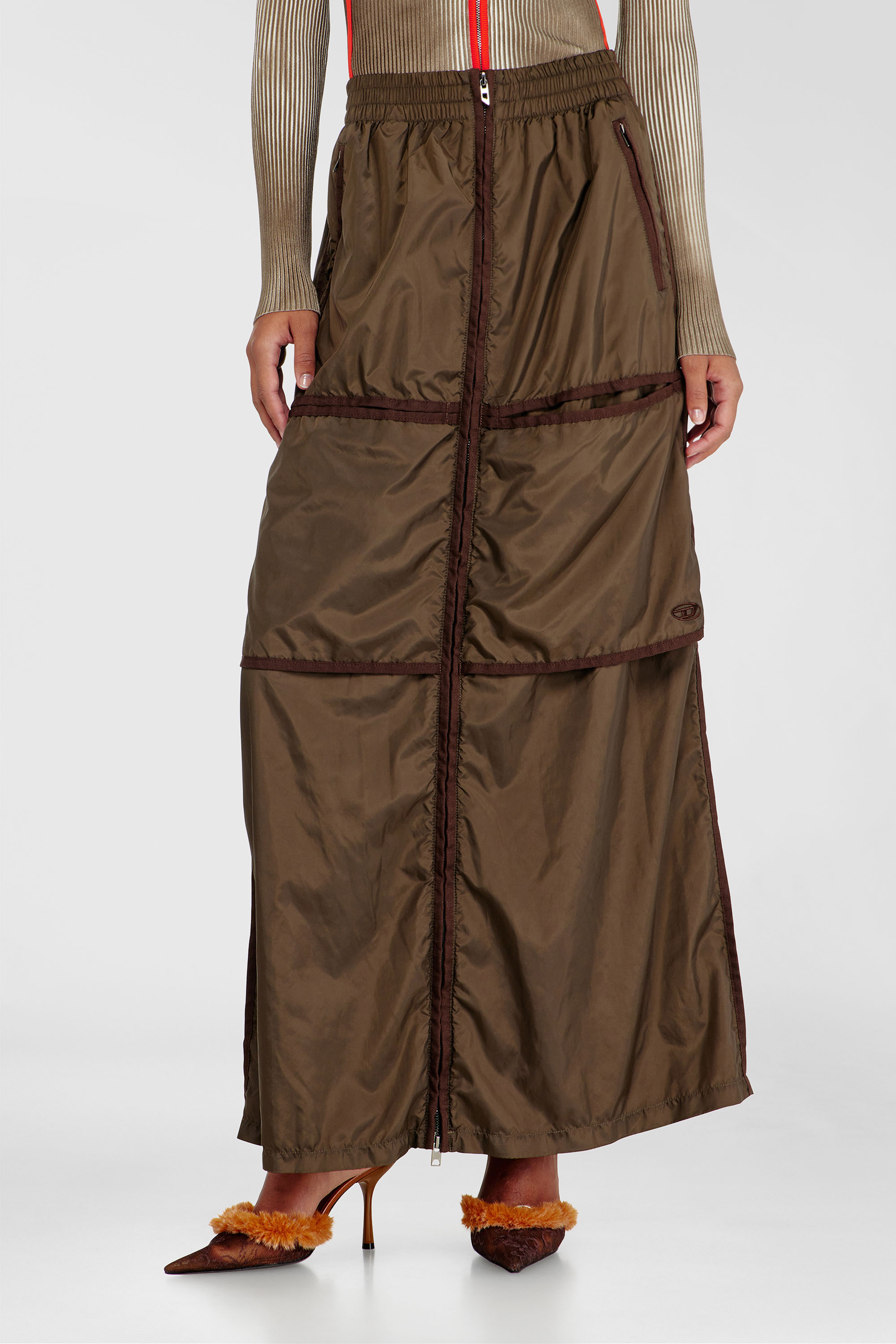 Diesel - O-HYTON, Jupe maxi coupe windbreaker avec zip devant Femme in Marron - 3