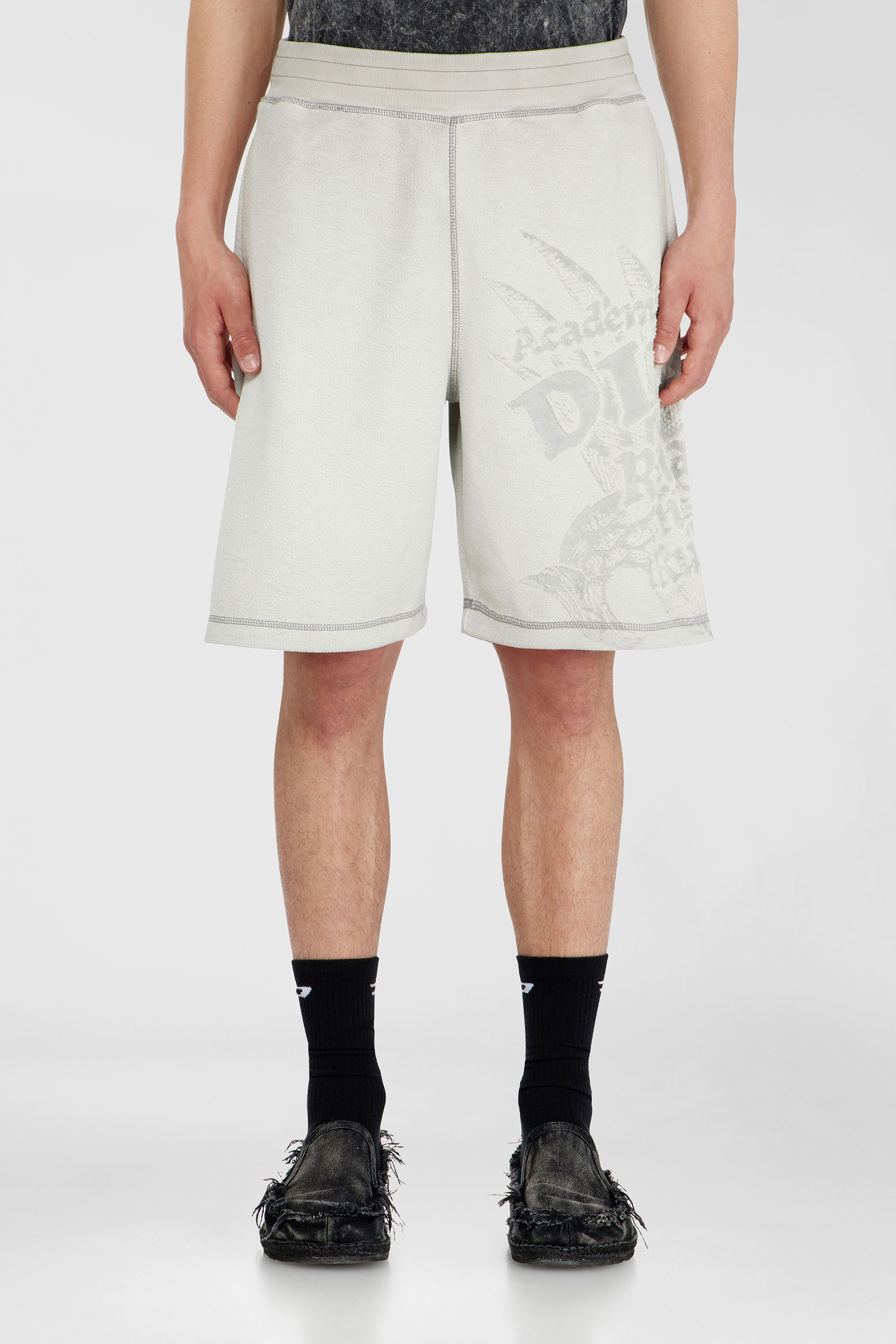 Diesel - P-RAWCROW, Short pants avec motifs d&eacute;vor&eacute; Homme in Gris - 3