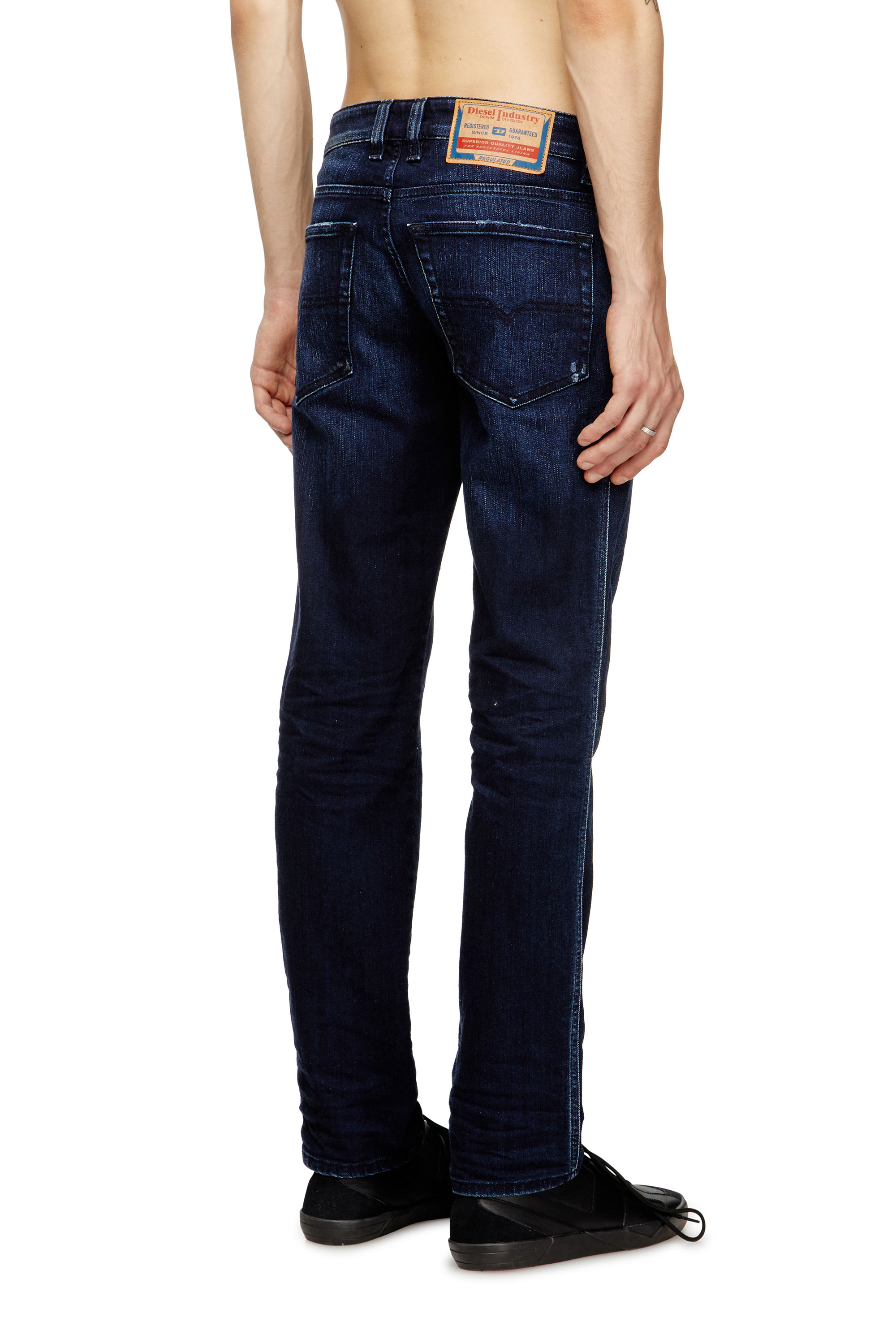 Diesel - Slim Jeans 1993 D-Vyl 09M76 Homme, Bleu Foncé - Image 4