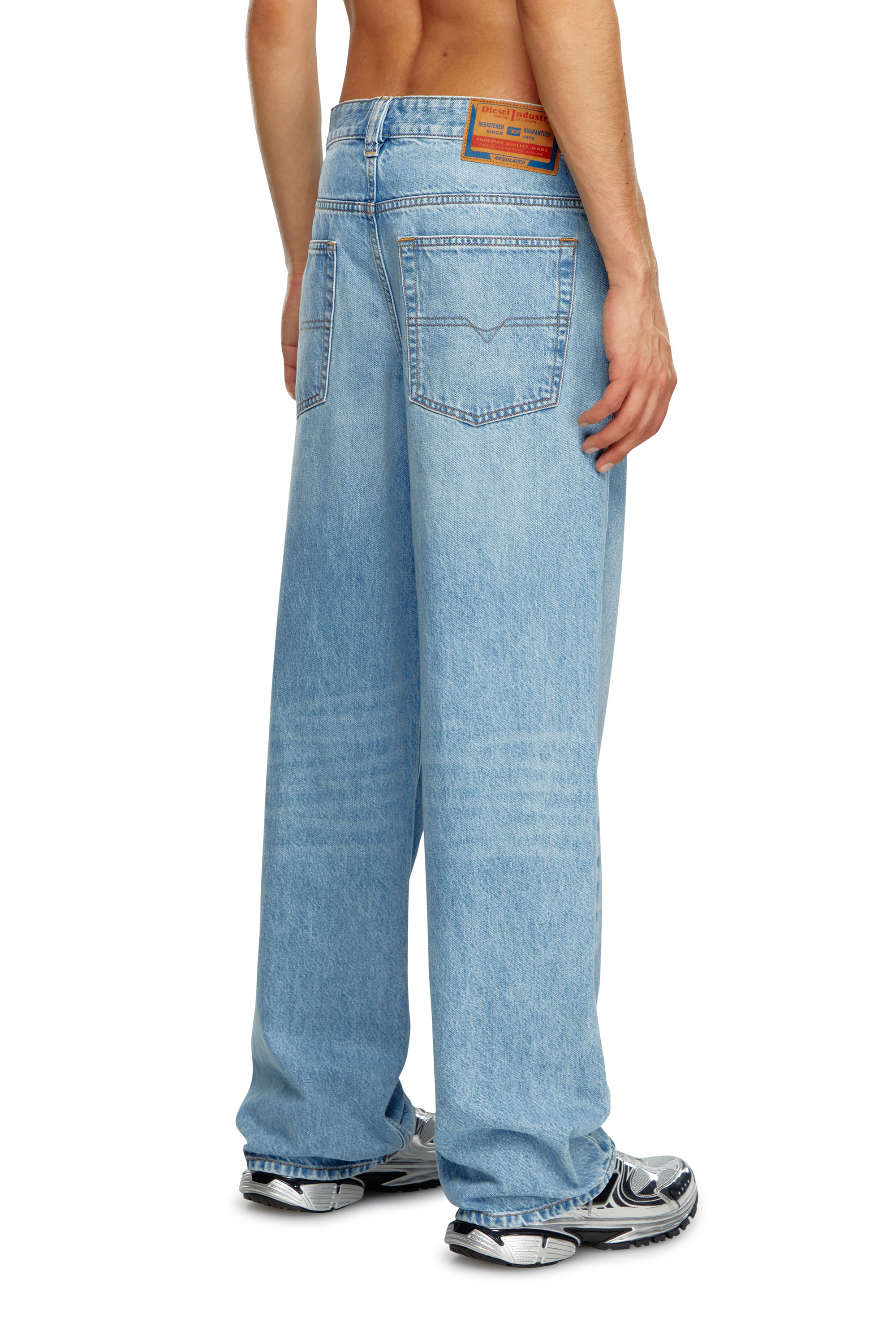 Diesel - Man Straight Jeans 2001 D-Macro 09I29, Light Blue - Image 4