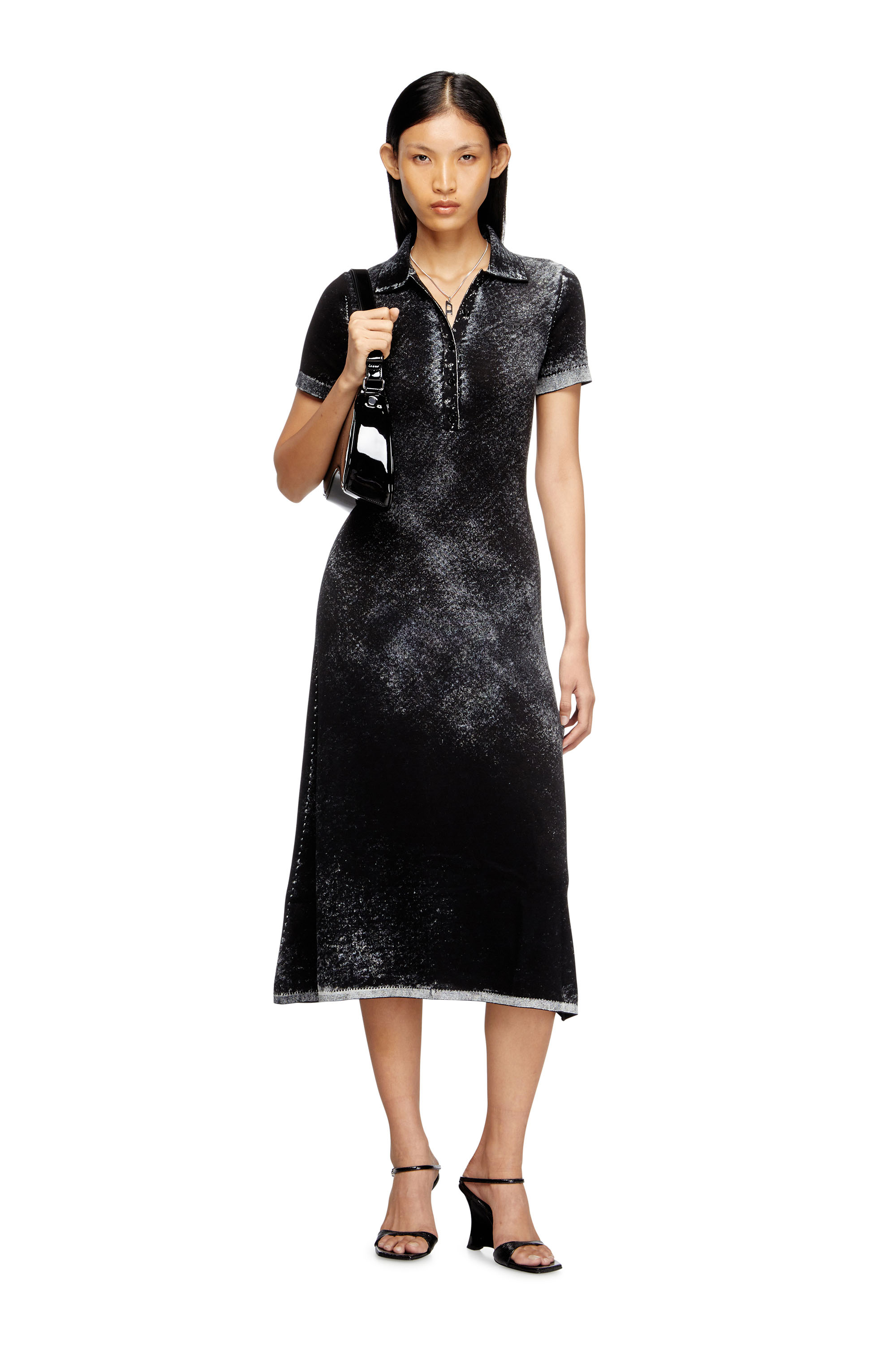 Diesel - M-LOURENS, Robe polo midi en maille à impression inversée Femme in Noir - 2